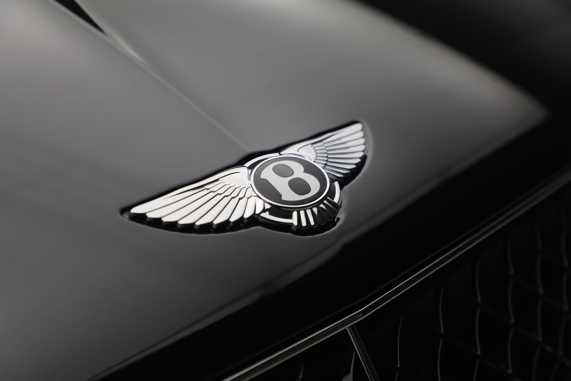 New-2026-Bentley-Bentayga-V8