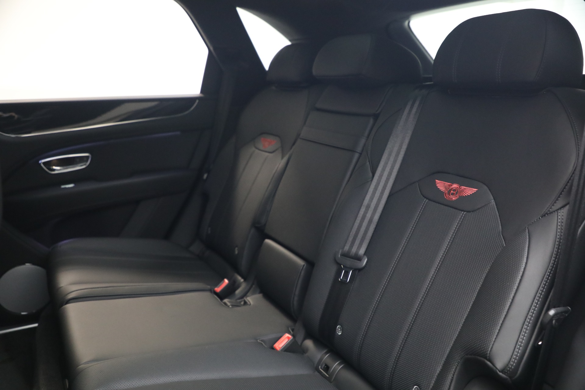 New-2026-Bentley-Bentayga-V8