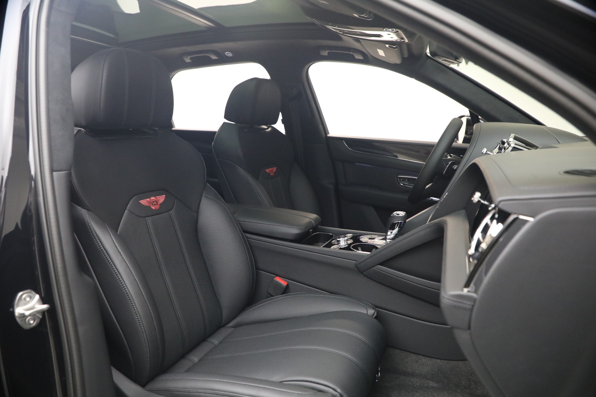 New-2026-Bentley-Bentayga-V8