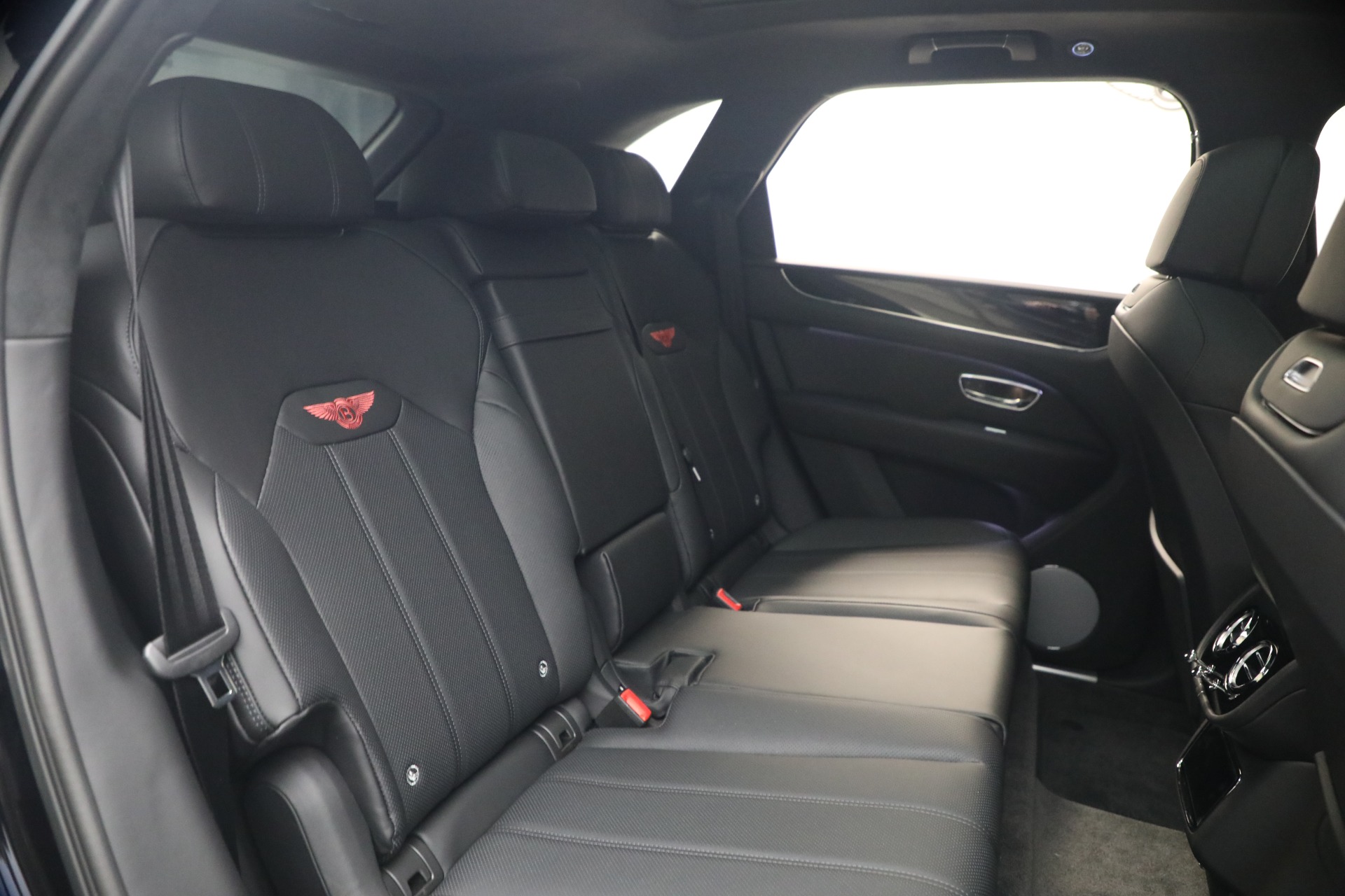 New-2026-Bentley-Bentayga-V8