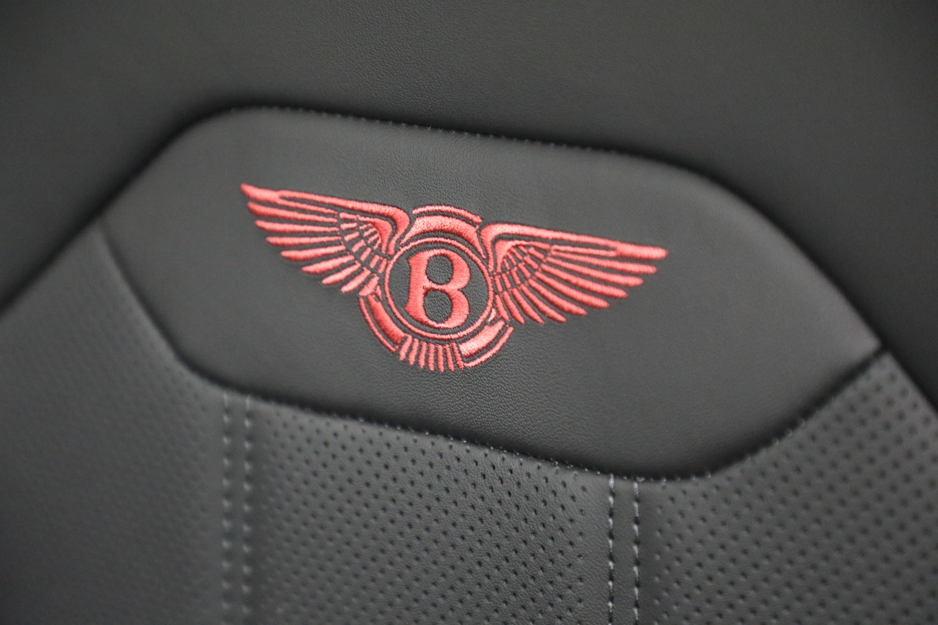 New-2026-Bentley-Bentayga-V8