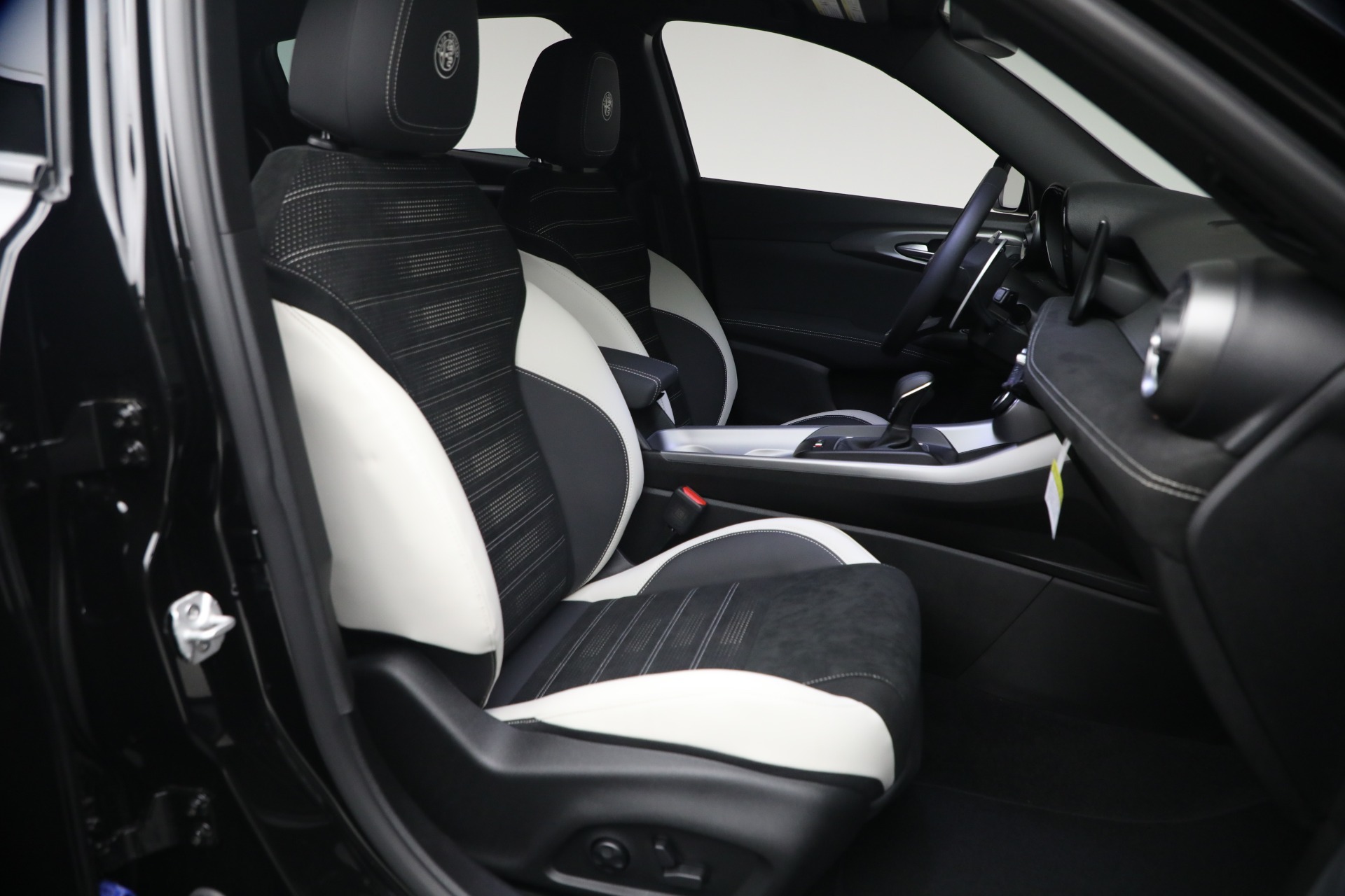 New-2026-Alfa-Romeo-Tonale-Sport-Speciale