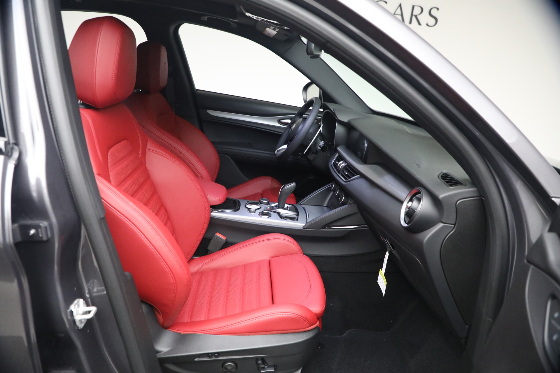 New-2026-Alfa-Romeo-Stelvio-Veloce