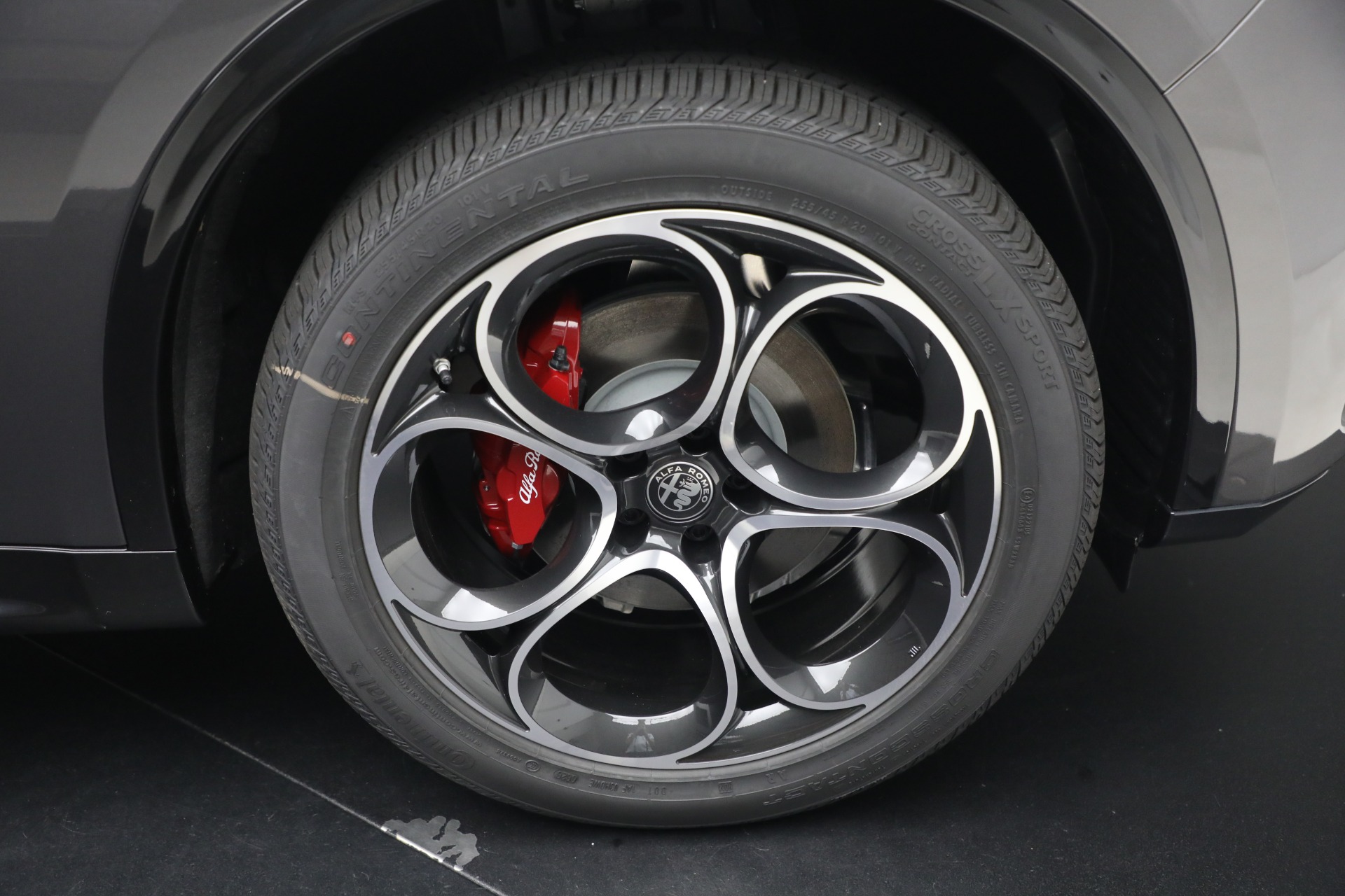 New-2026-Alfa-Romeo-Stelvio-Veloce