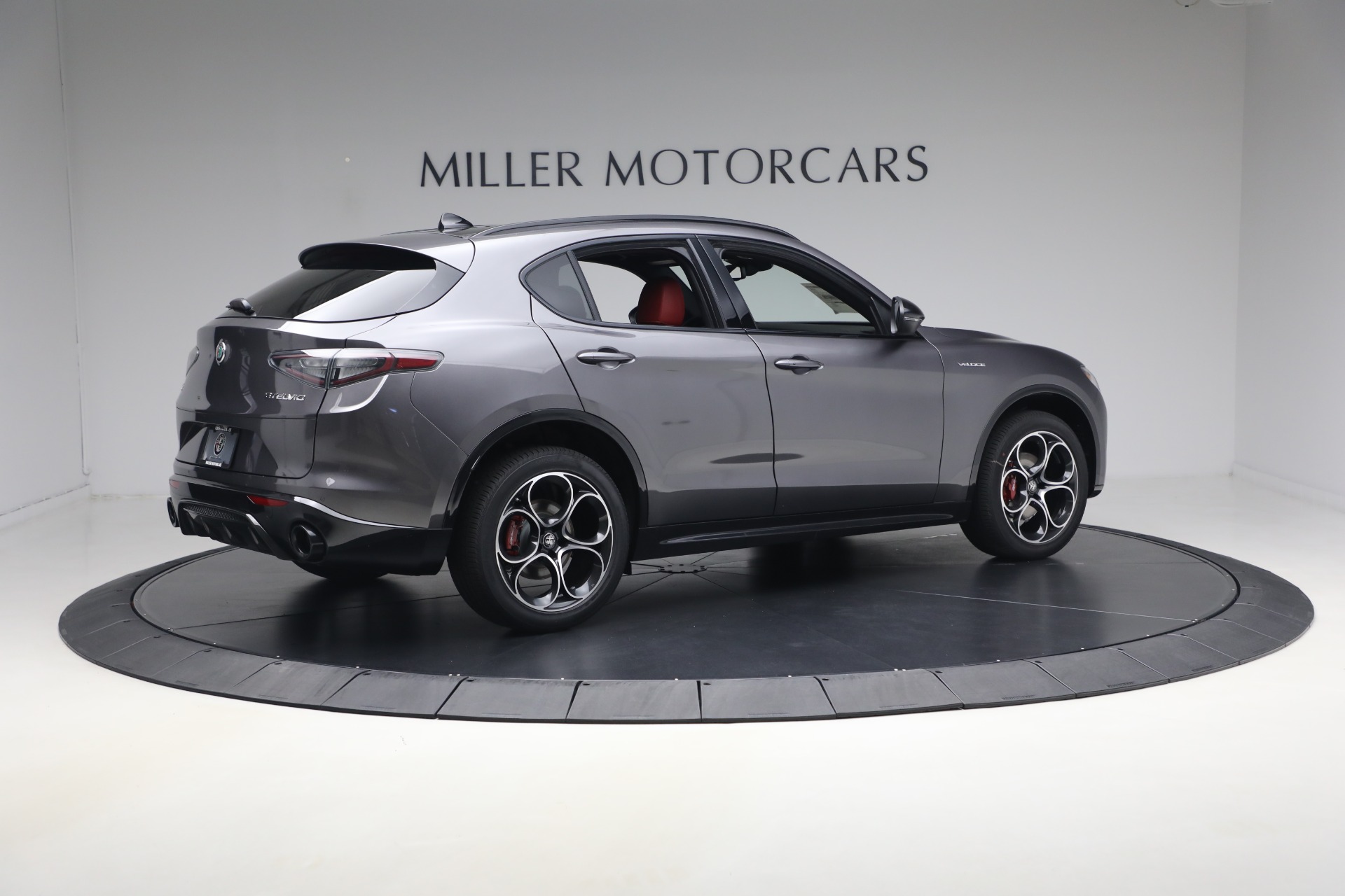 New-2026-Alfa-Romeo-Stelvio-Veloce