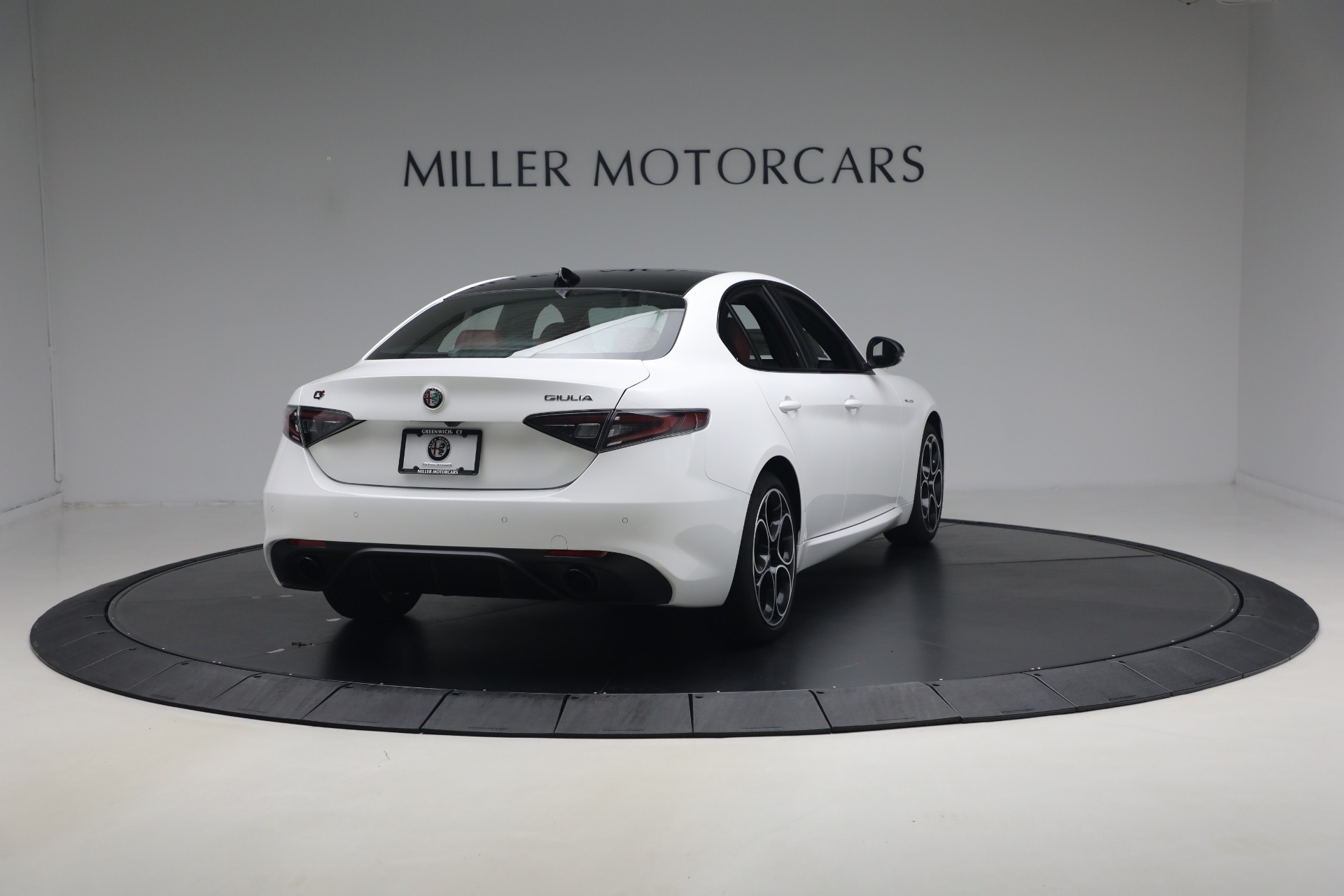 New-2026-Alfa-Romeo-Giulia-Veloce