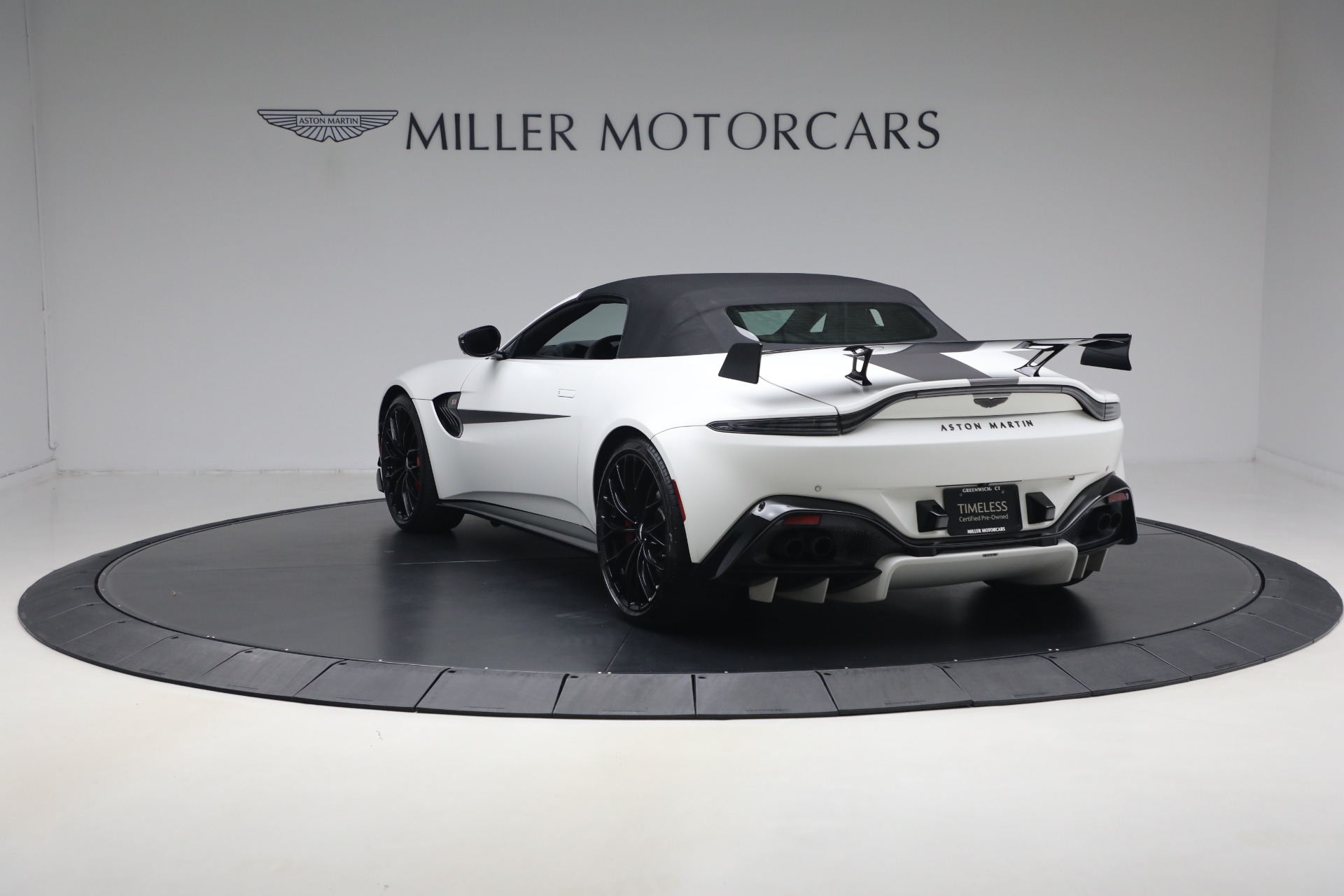 Used-2023-Aston-Martin-Vantage-F1-Edition