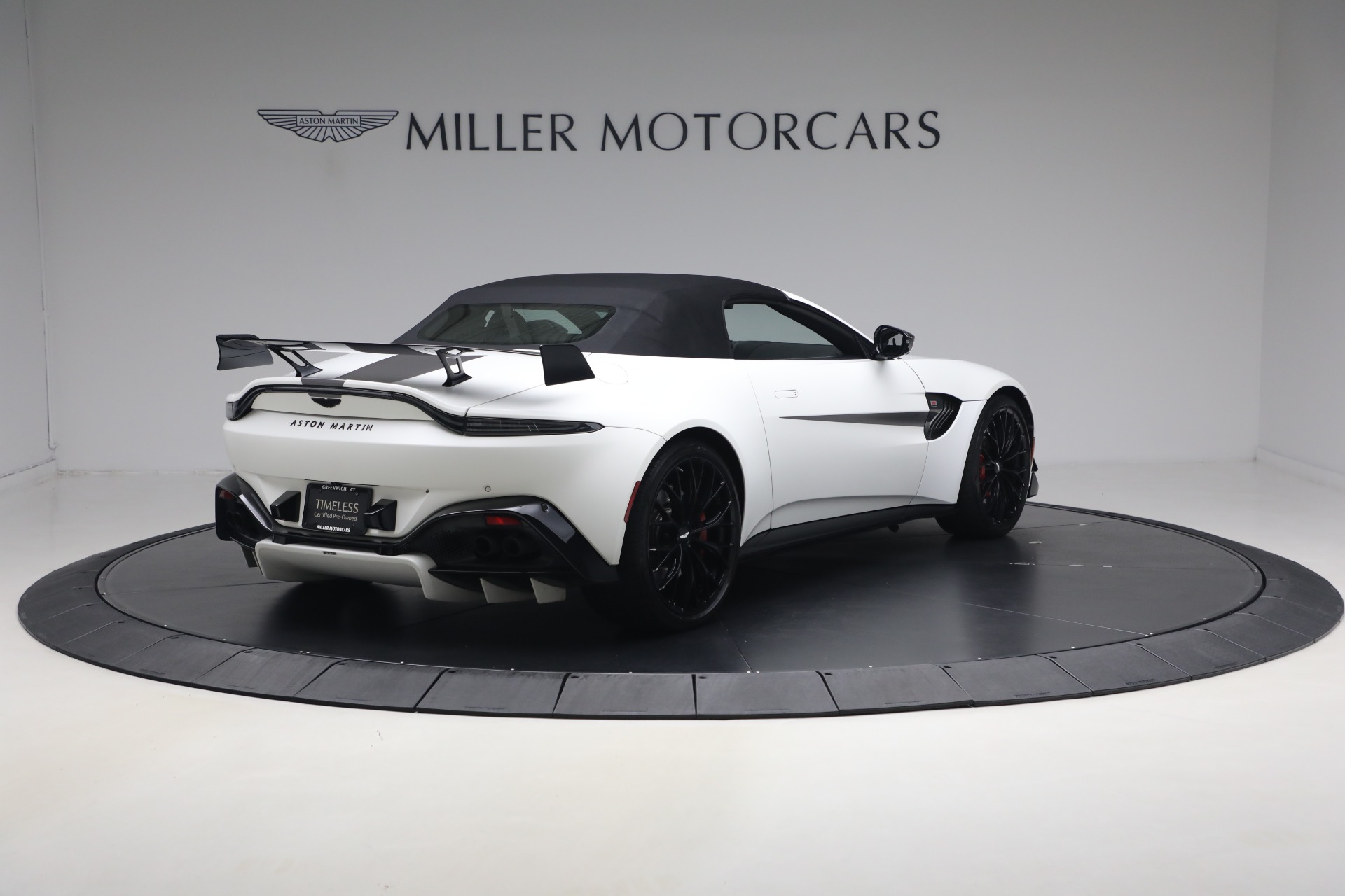 Used-2023-Aston-Martin-Vantage-F1-Edition