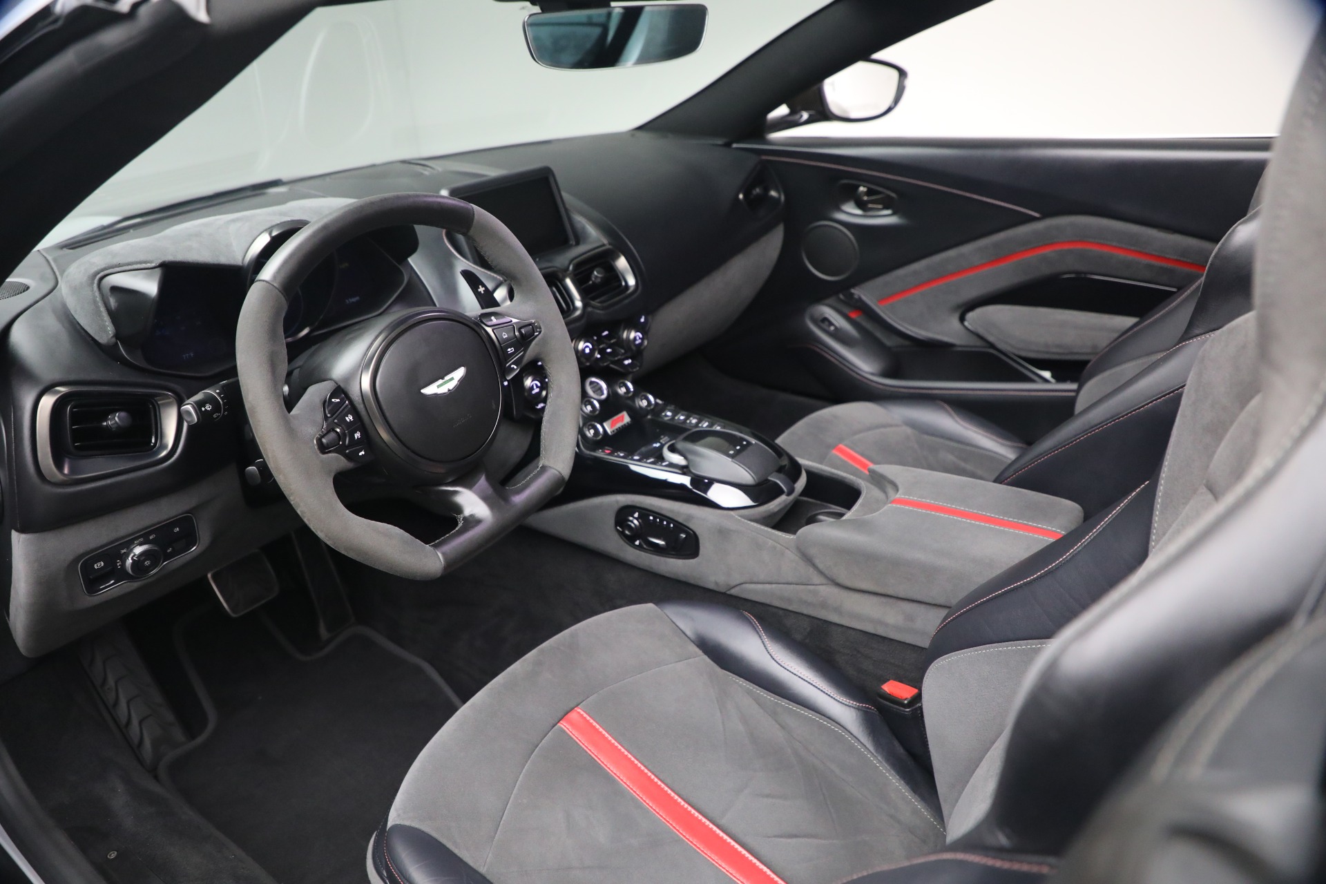 Used-2023-Aston-Martin-Vantage-F1-Edition
