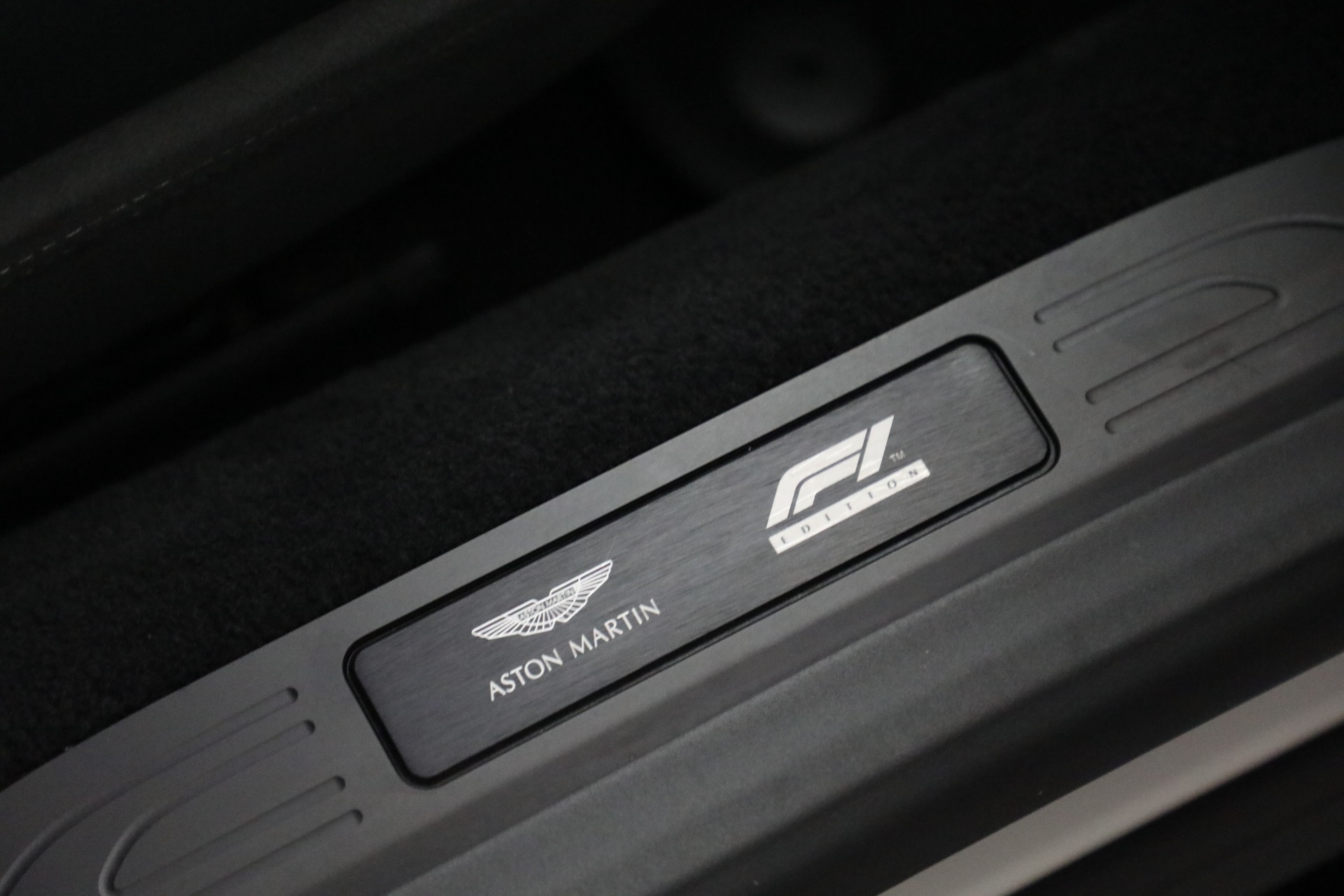 Used-2023-Aston-Martin-Vantage-F1-Edition
