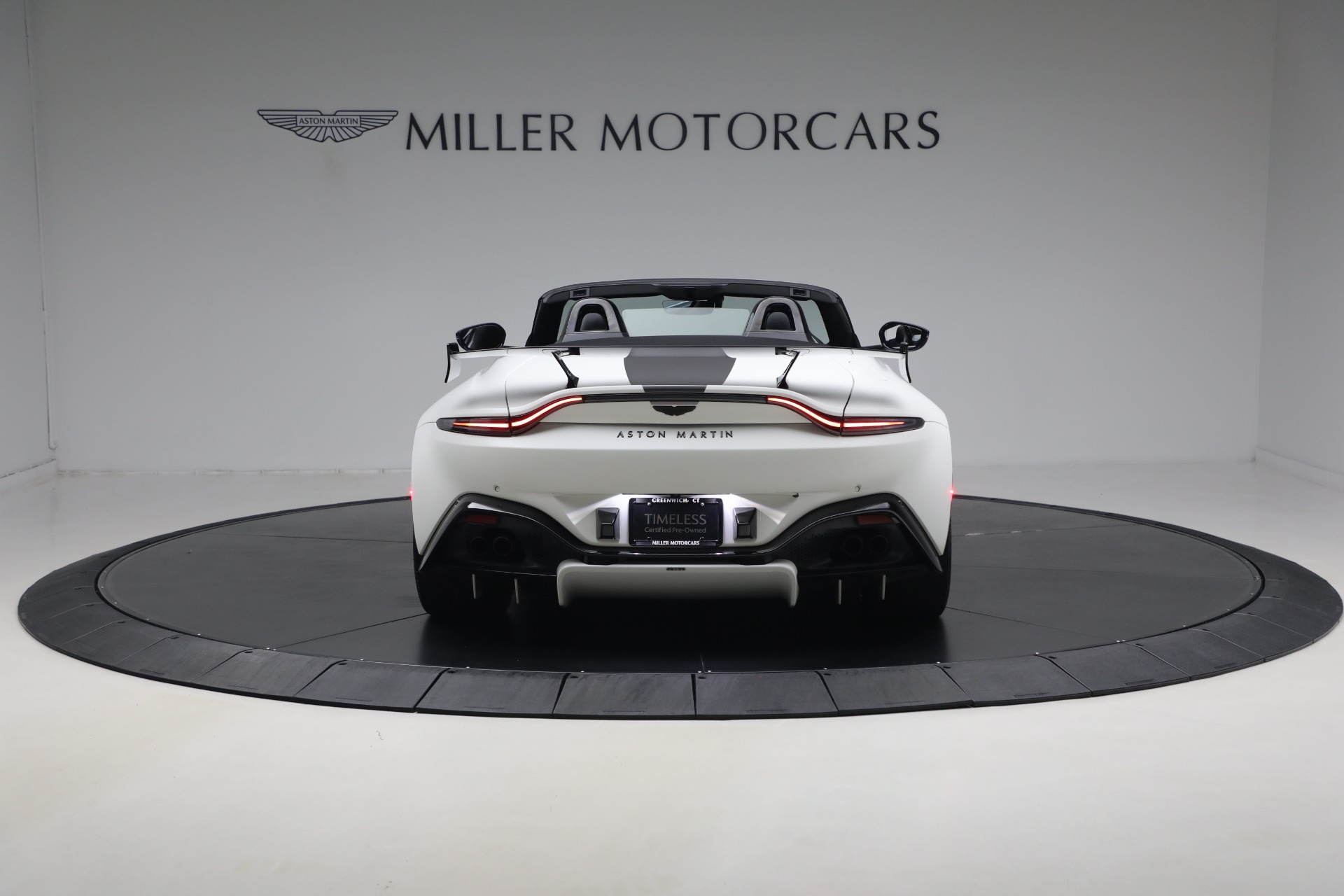 Used-2023-Aston-Martin-Vantage-F1-Edition