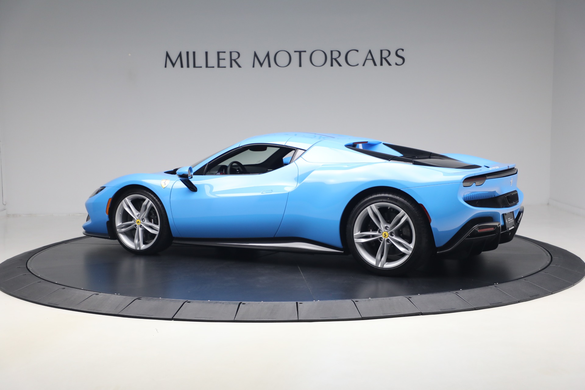 Used-2025-Ferrari-296-GTS