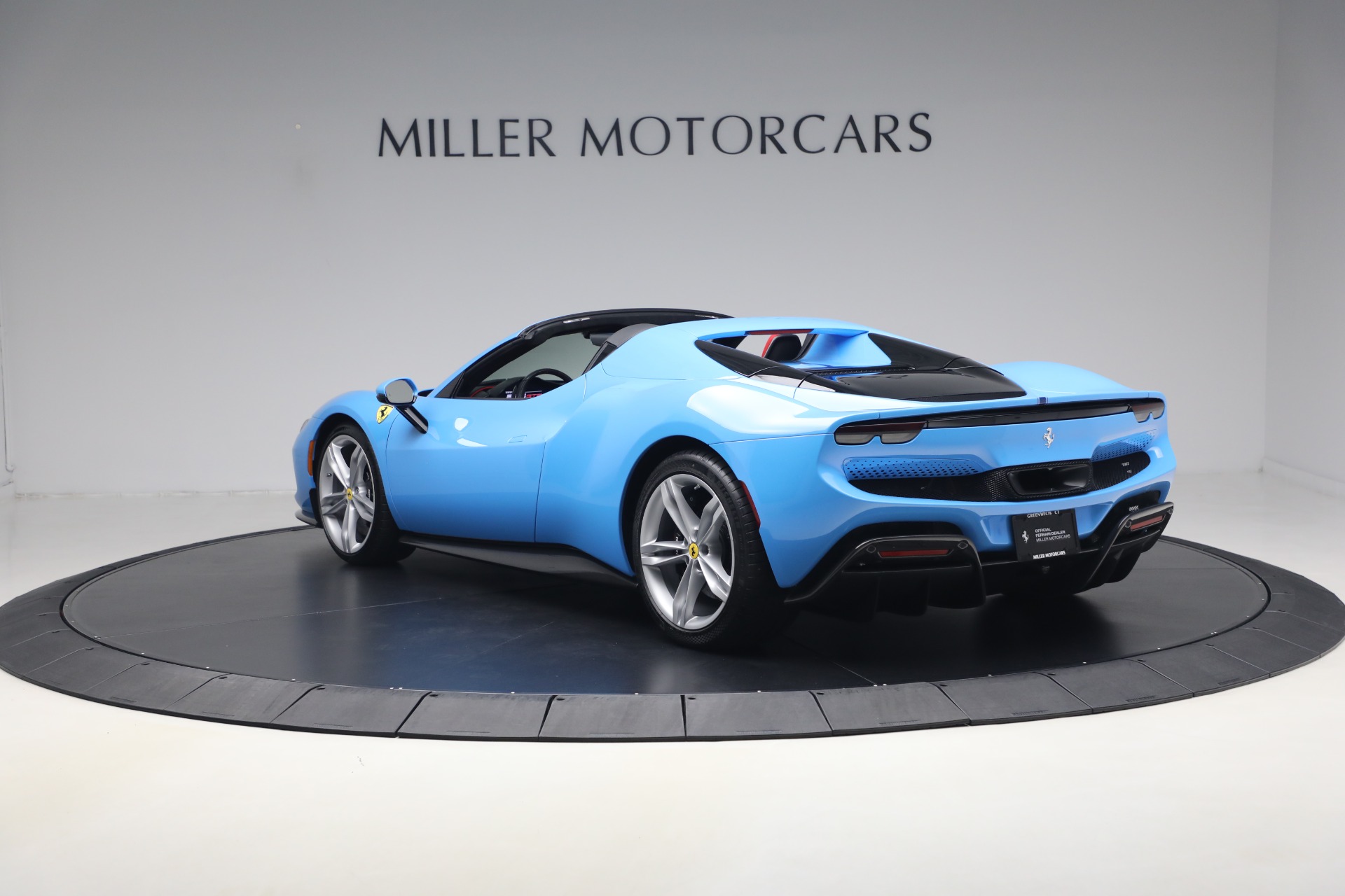 Used-2025-Ferrari-296-GTS