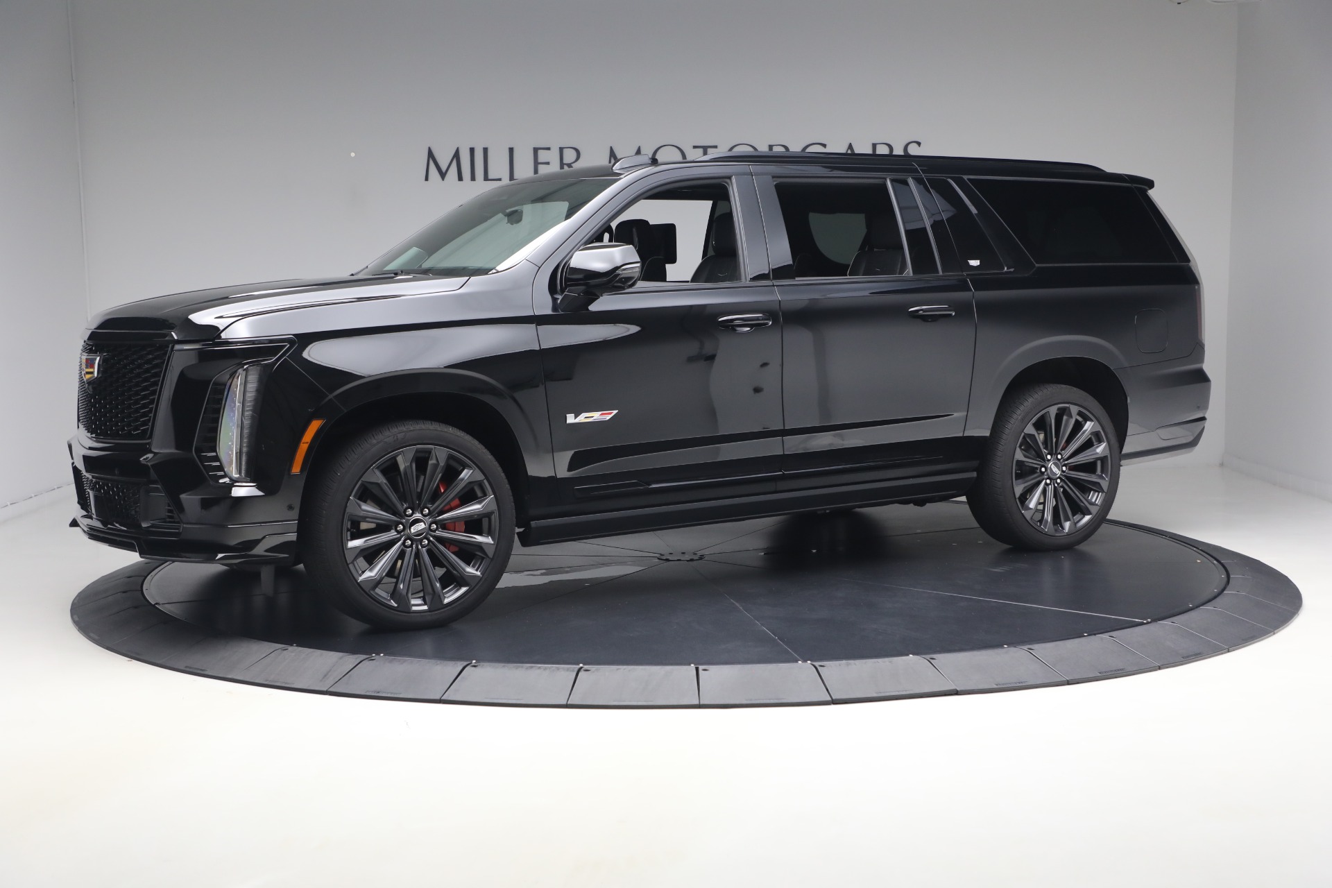 Used-2026-Cadillac-Escalade-V-ESV