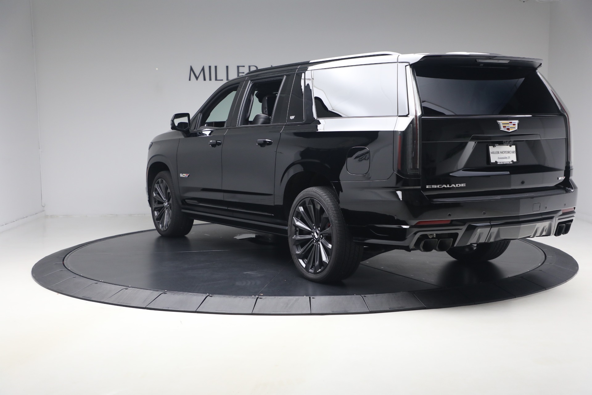 Used-2026-Cadillac-Escalade-V-ESV