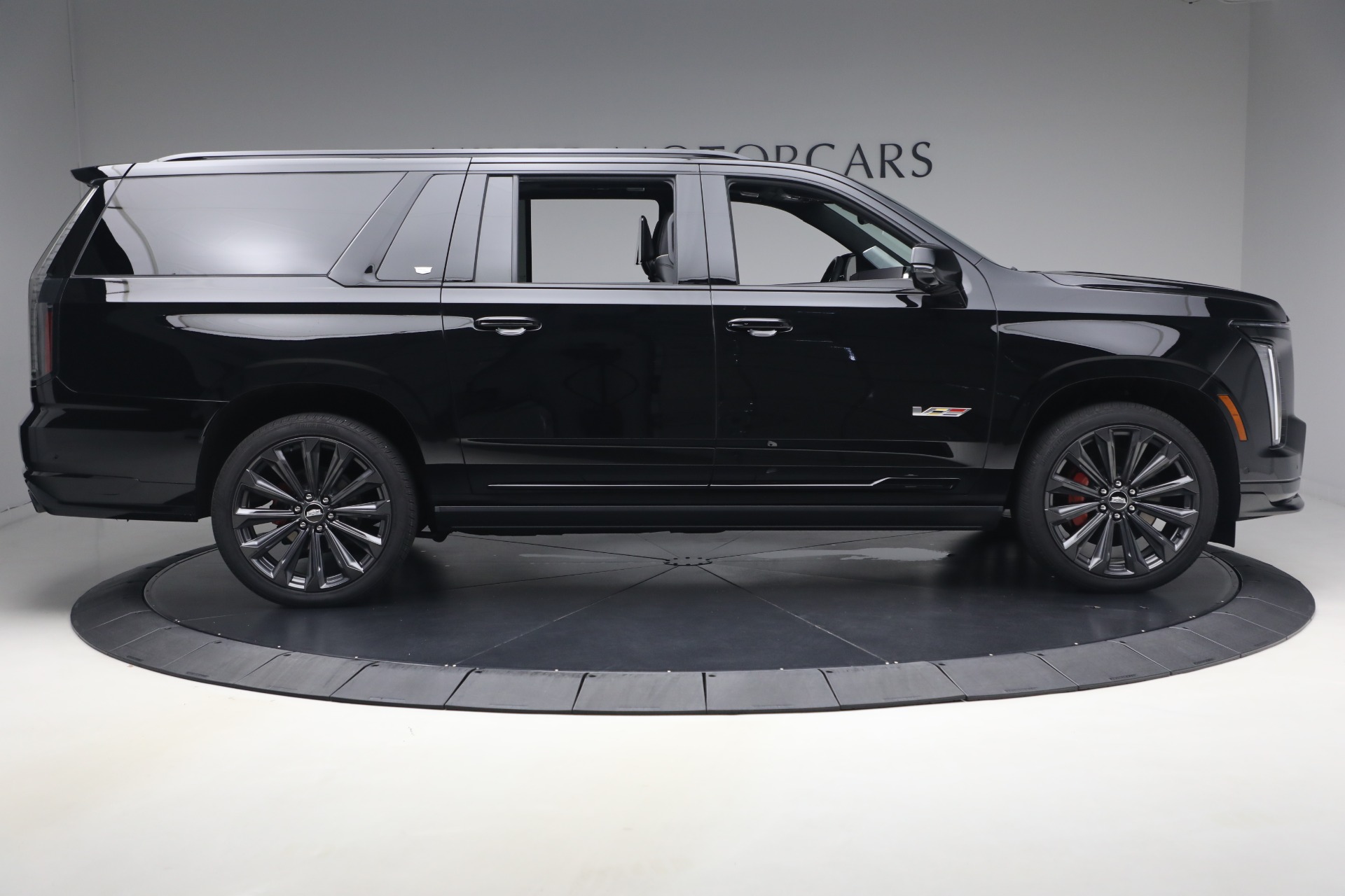 Used-2026-Cadillac-Escalade-V-ESV