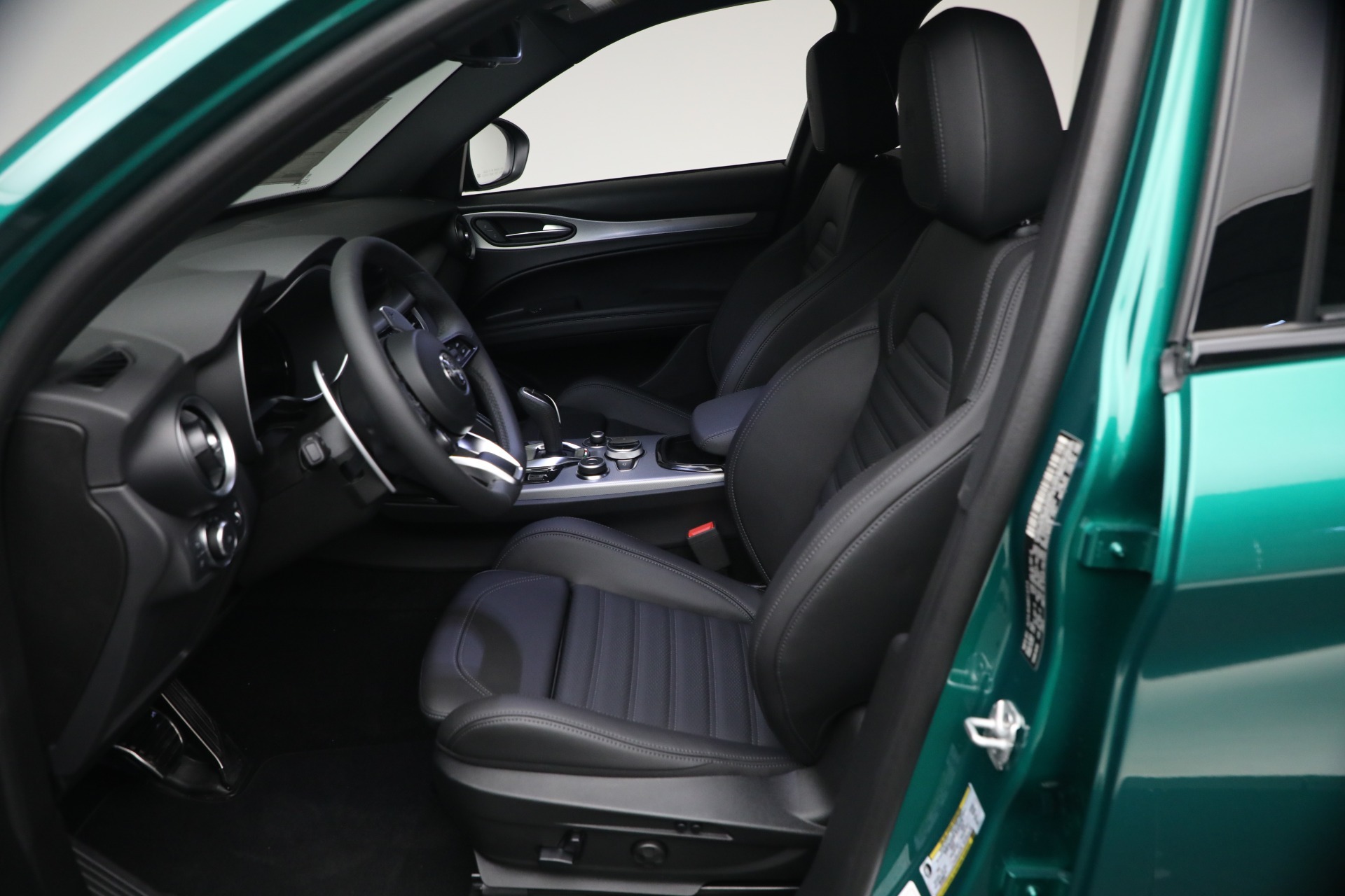 New-2026-Alfa-Romeo-Stelvio-Veloce