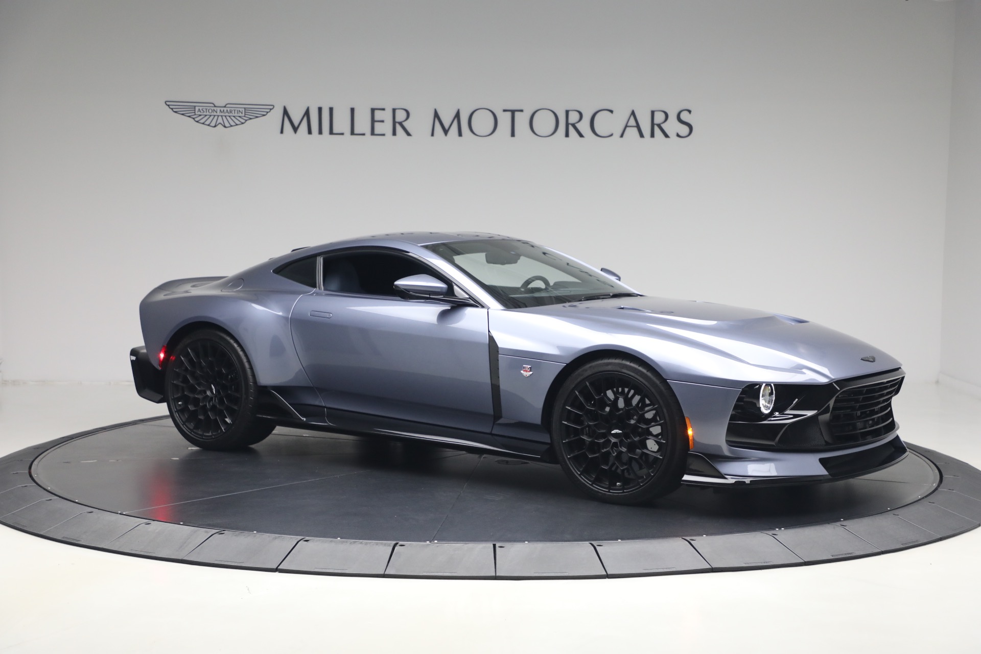 Used-2024-Aston-Martin-Valour