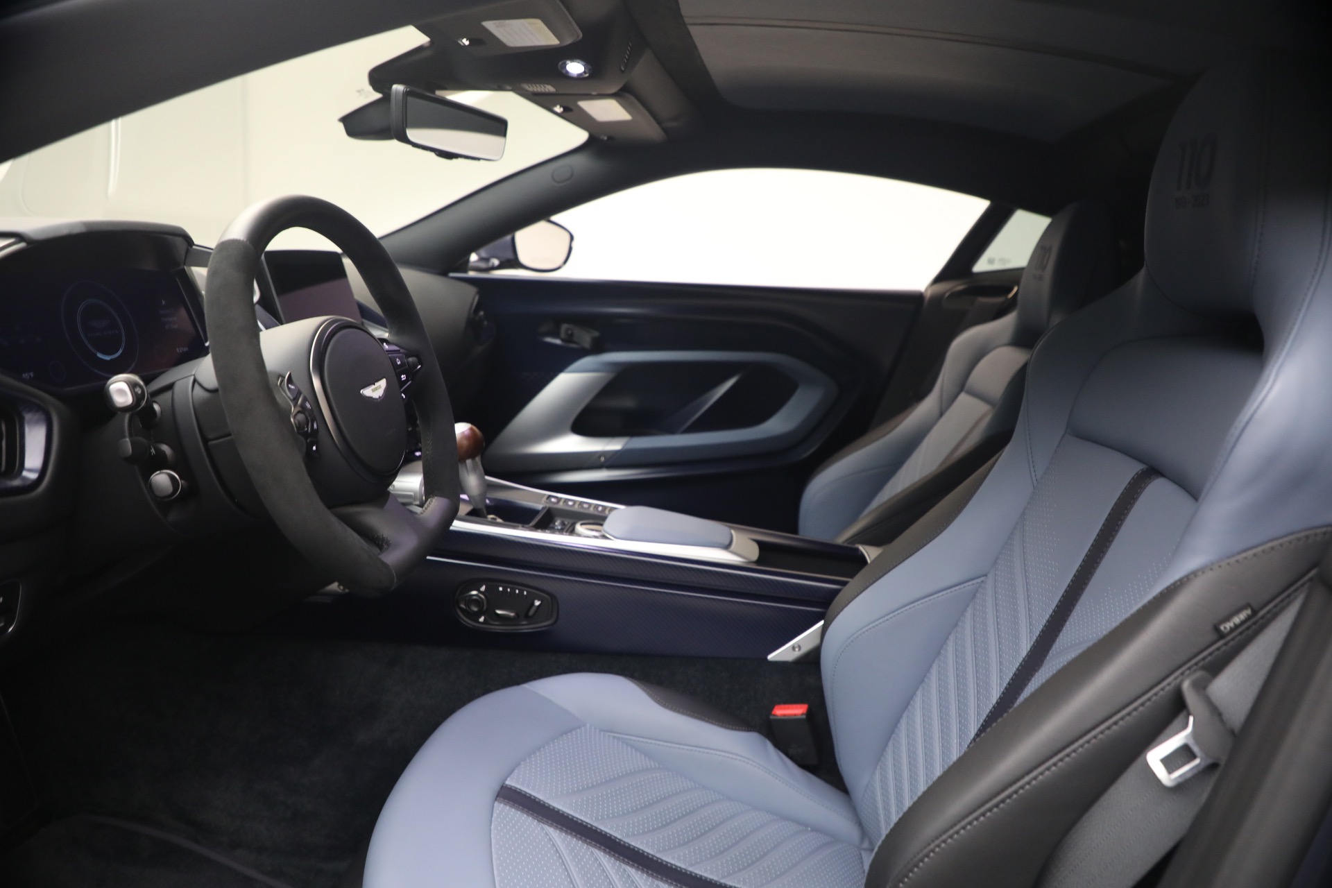 Used-2024-Aston-Martin-Valour