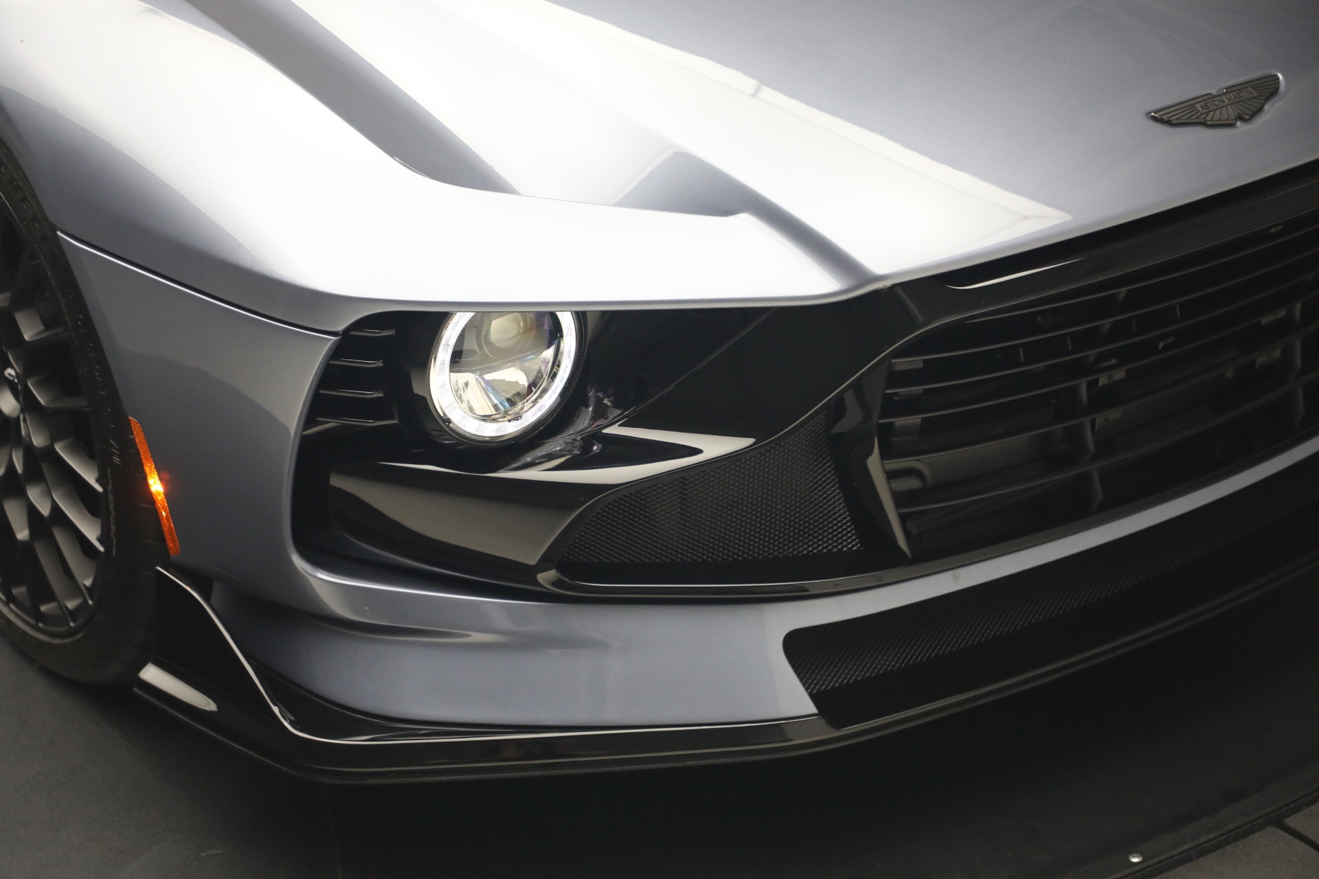 Used-2024-Aston-Martin-Valour