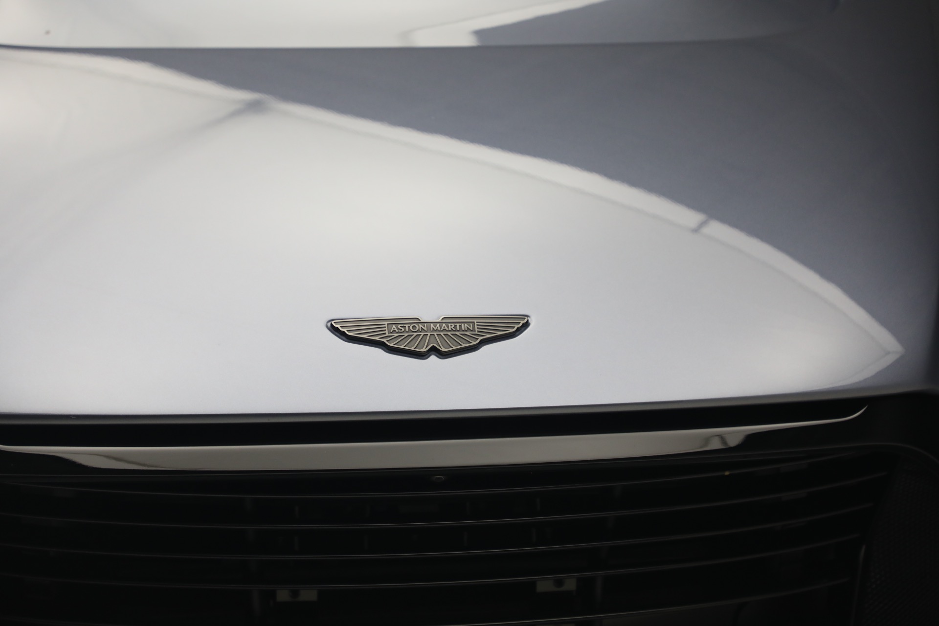 Used-2024-Aston-Martin-Valour