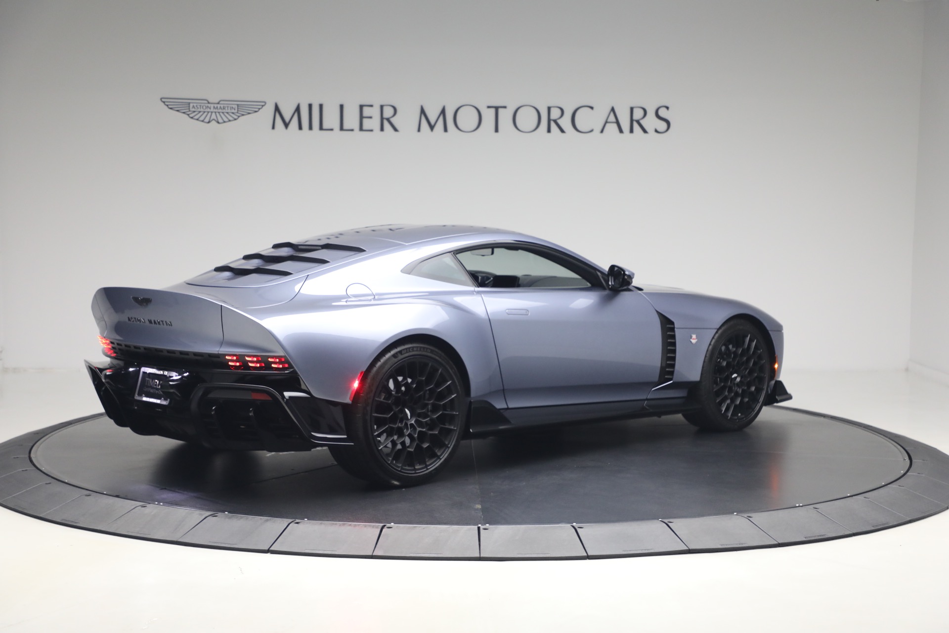 Used-2024-Aston-Martin-Valour