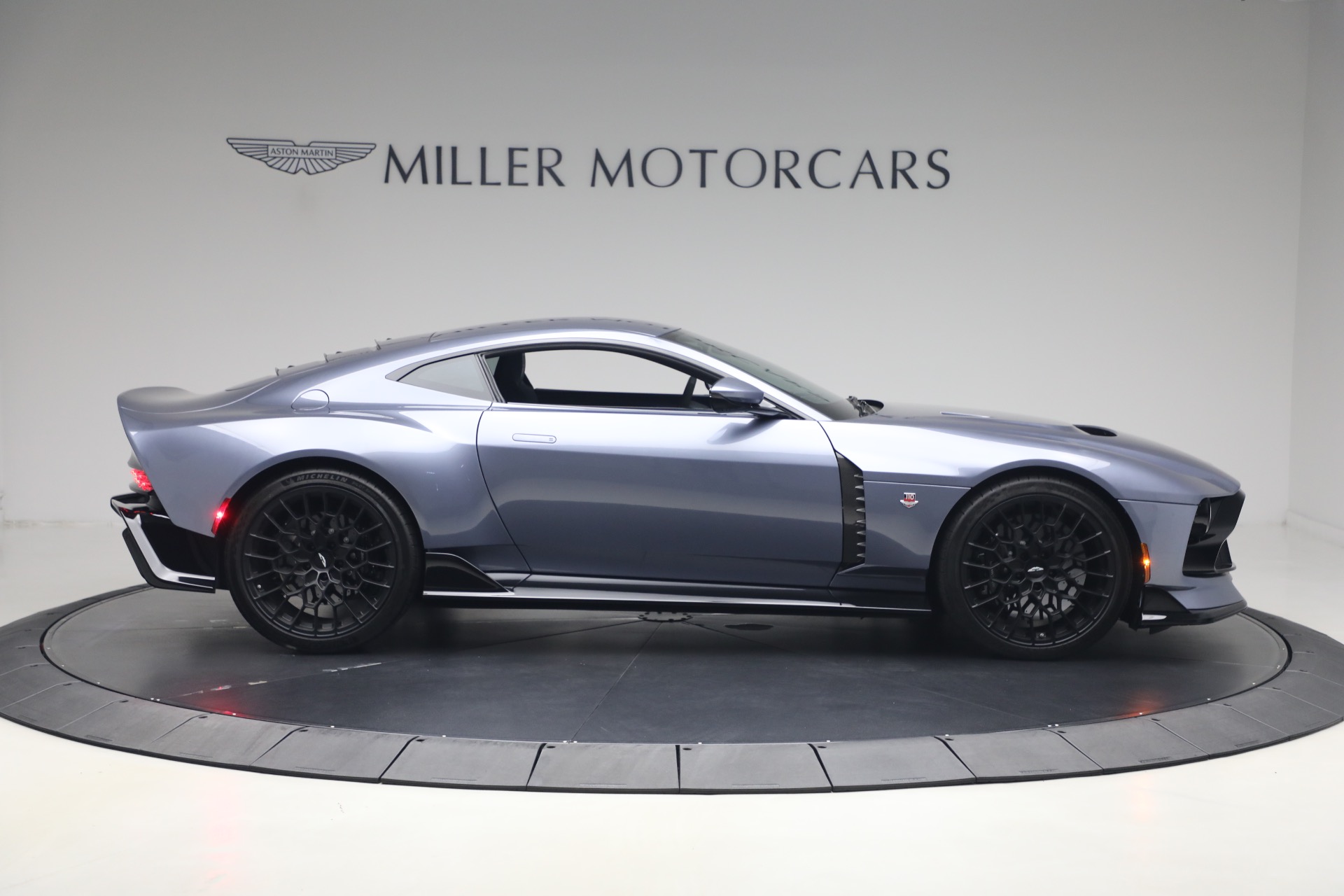 Used-2024-Aston-Martin-Valour