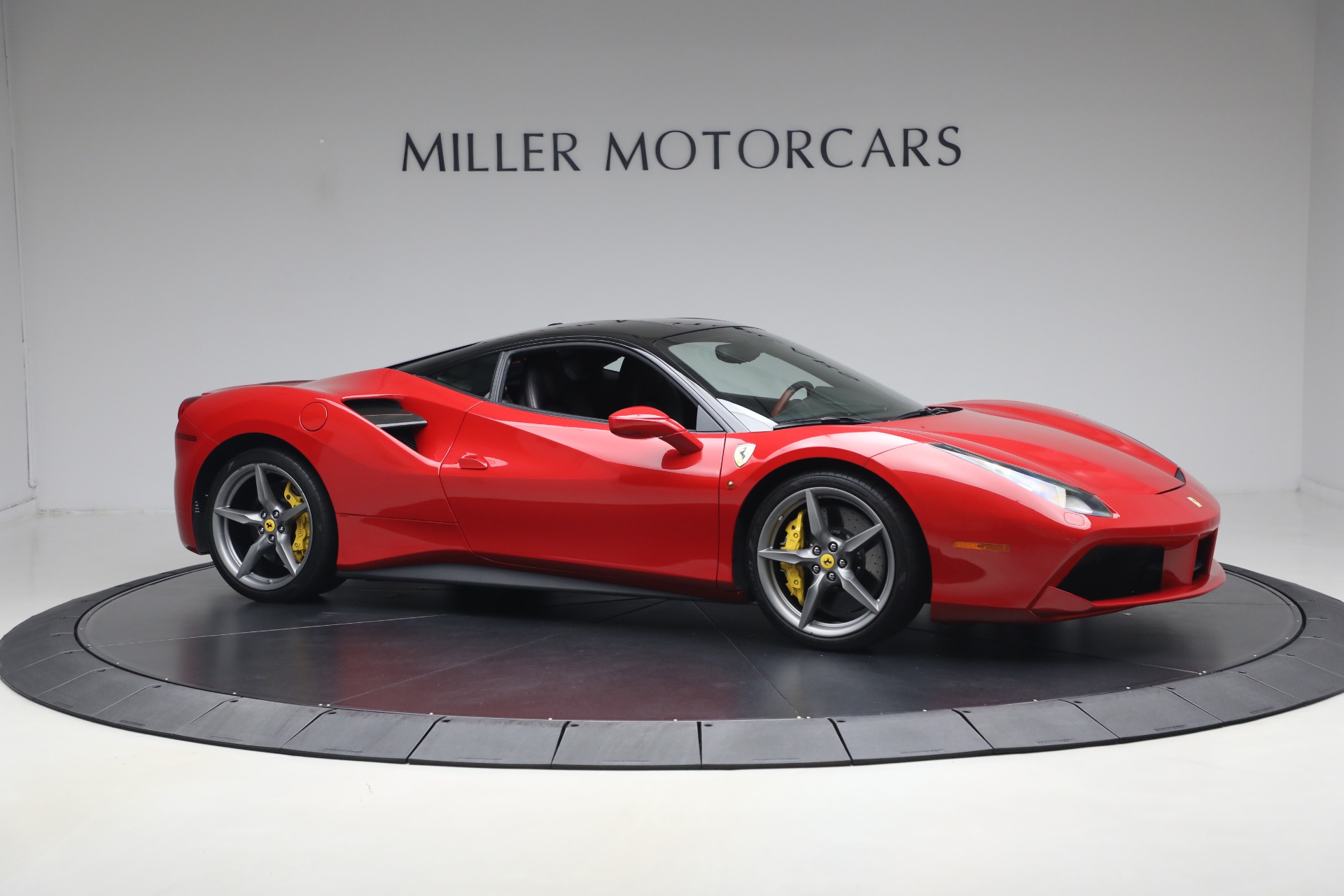 Used-2018-Ferrari-488-GTB