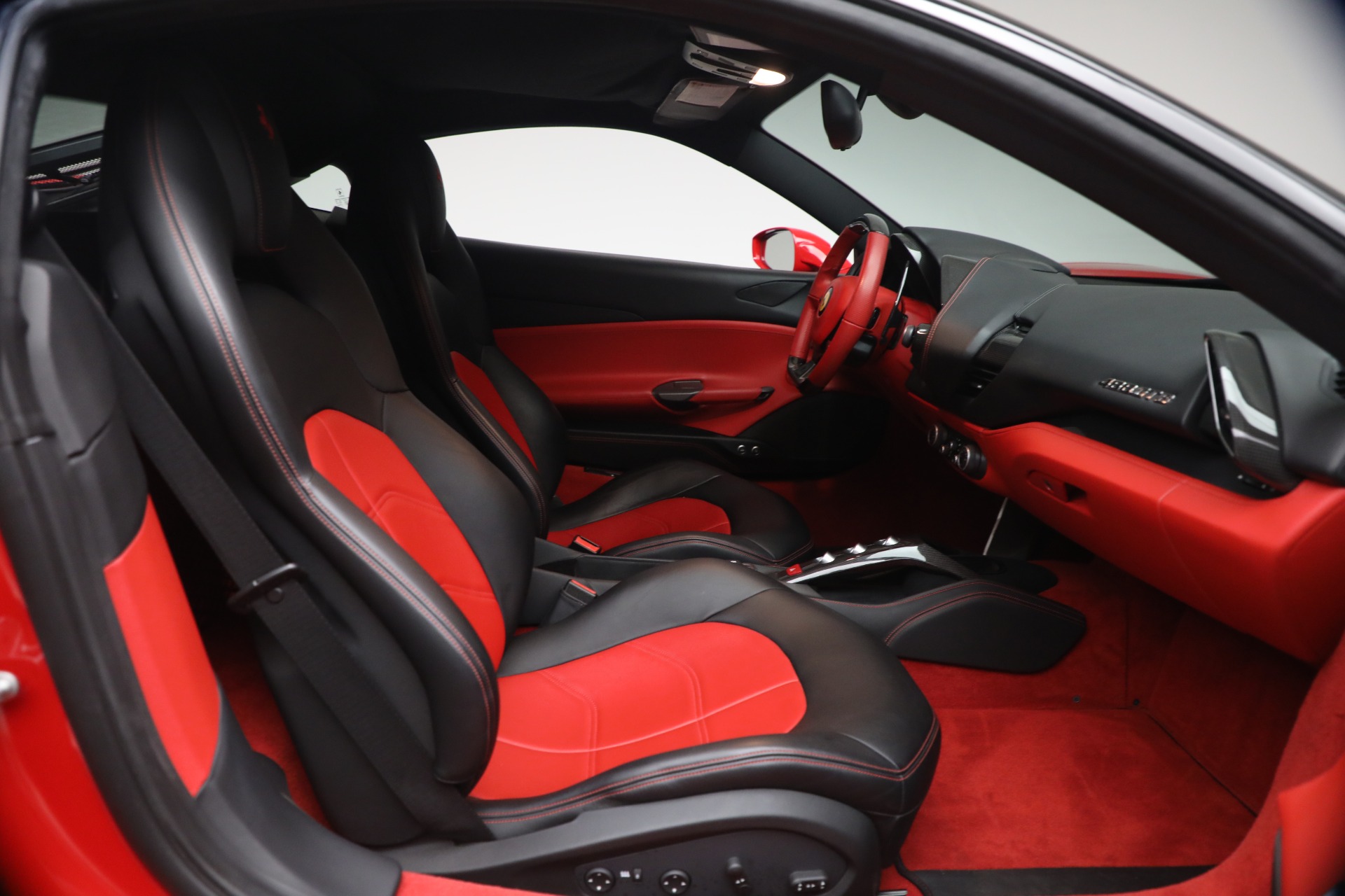 Used-2018-Ferrari-488-GTB