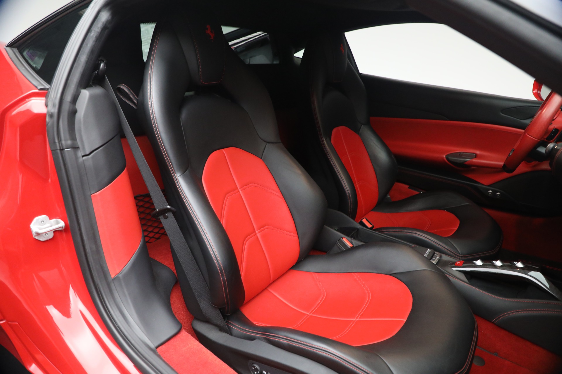 Used-2018-Ferrari-488-GTB
