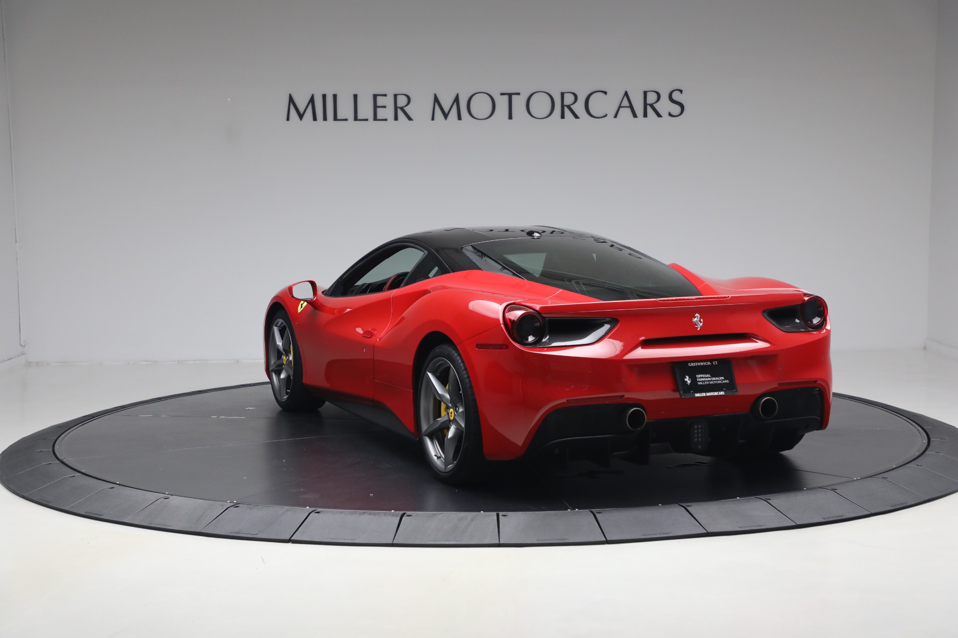 Used-2018-Ferrari-488-GTB