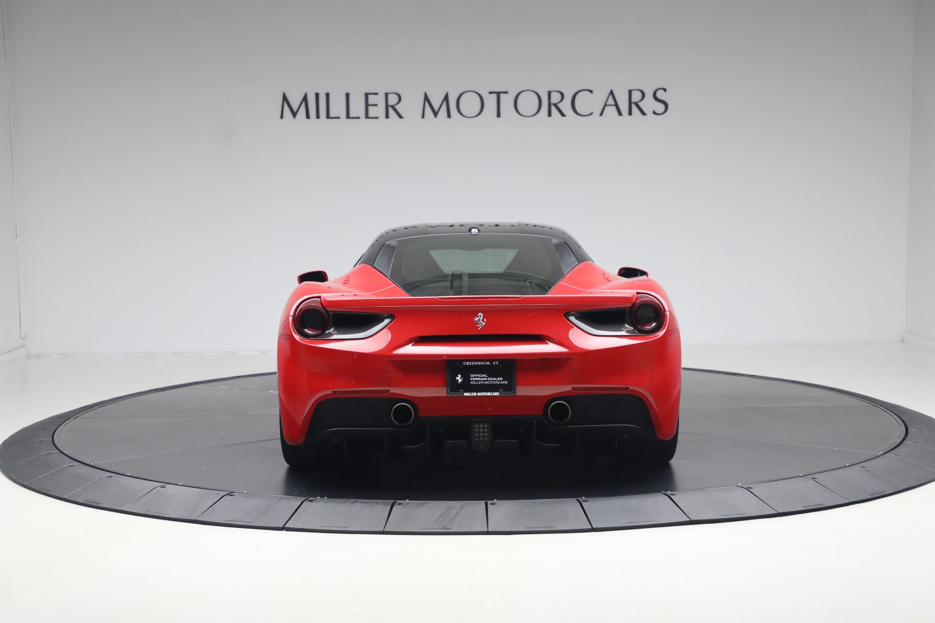 Used-2018-Ferrari-488-GTB