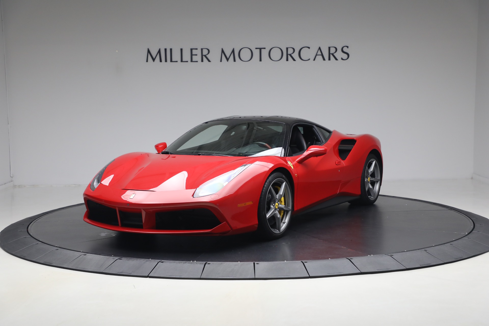 Used-2018-Ferrari-488-GTB