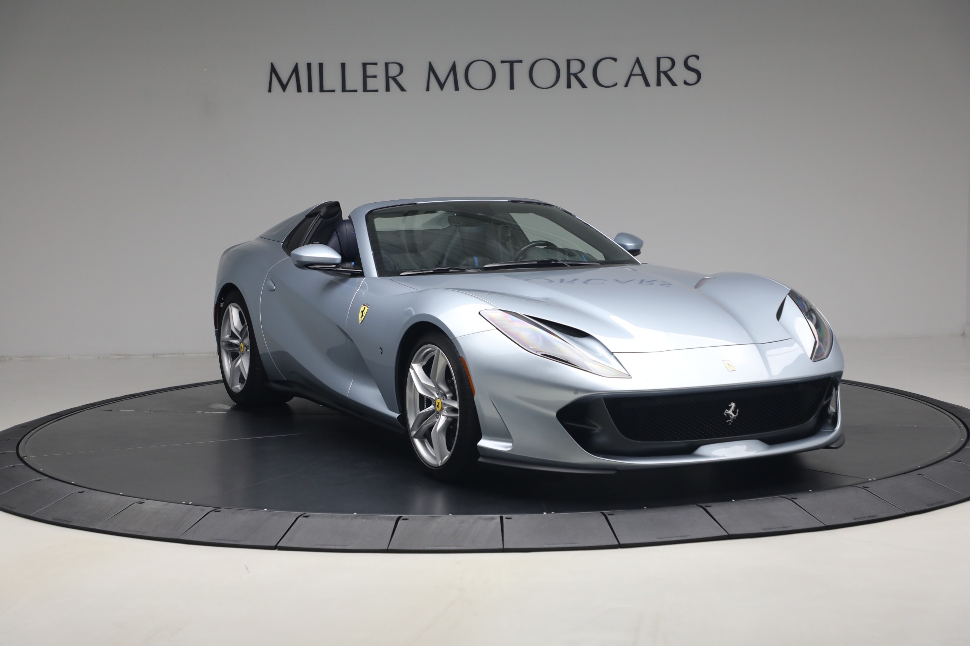 Used-2022-Ferrari-812-GTS