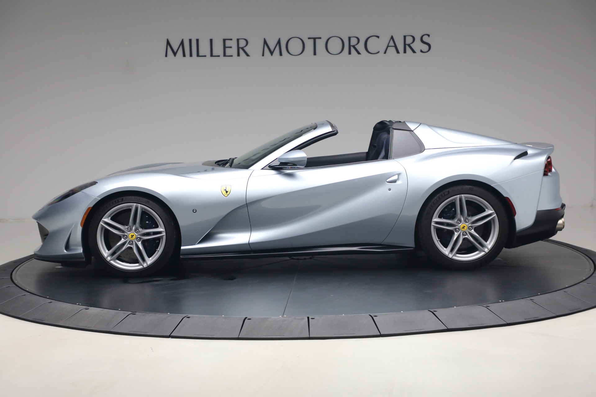 Used-2022-Ferrari-812-GTS