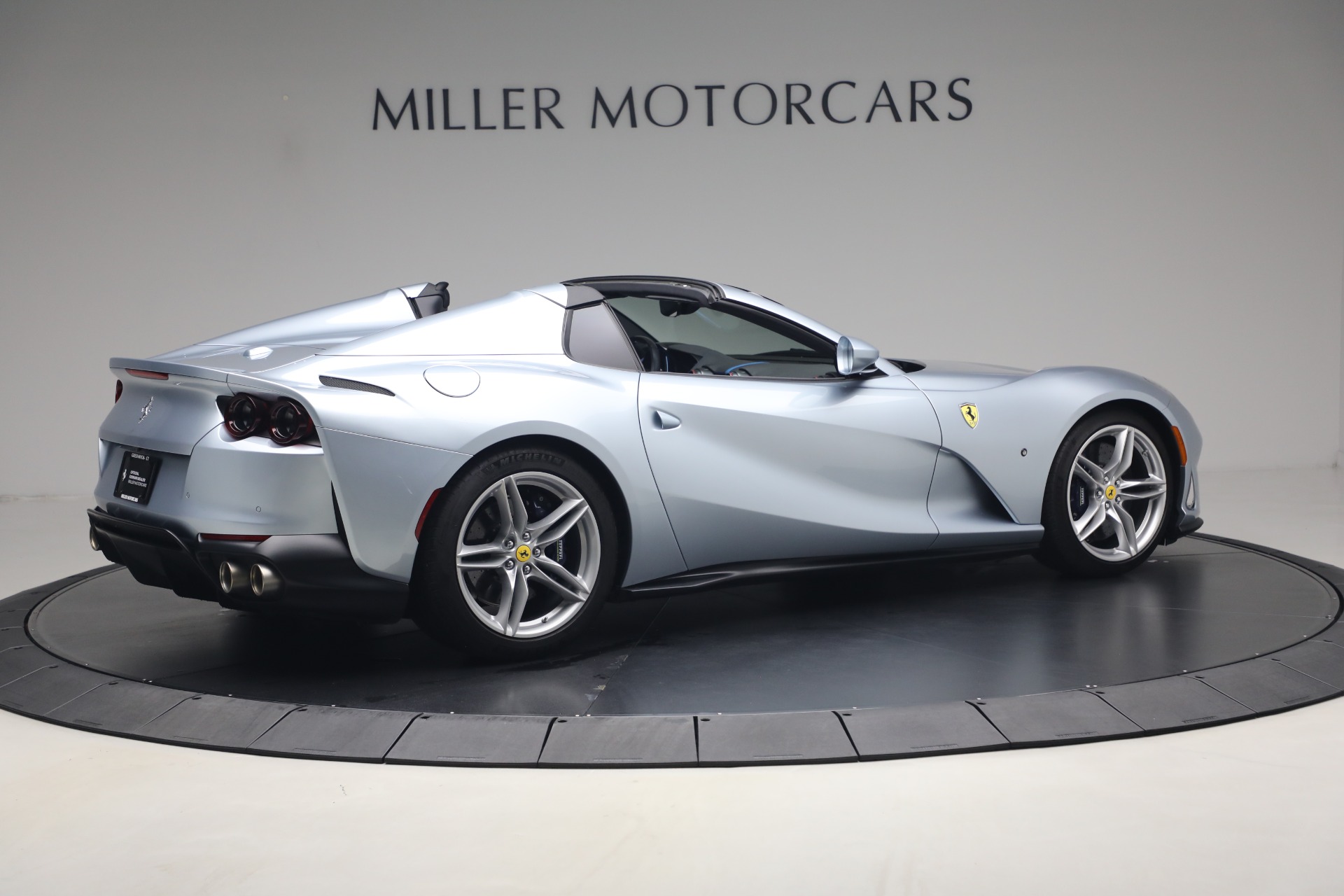 Used-2022-Ferrari-812-GTS