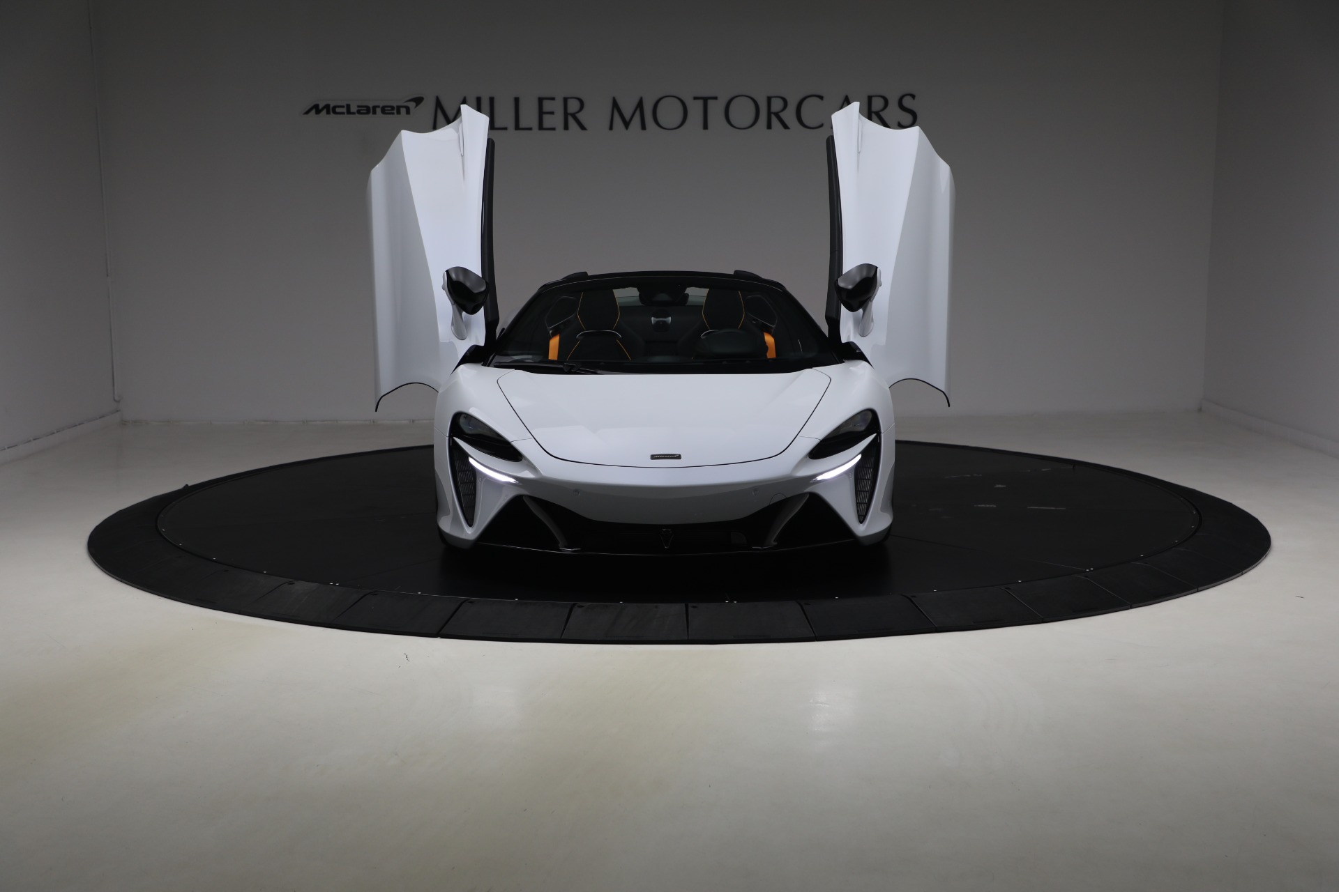 New-2026-McLaren-Artura-Spider-Vision