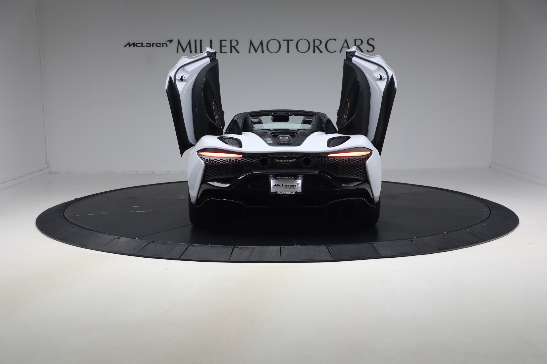 New-2026-McLaren-Artura-Spider-Vision
