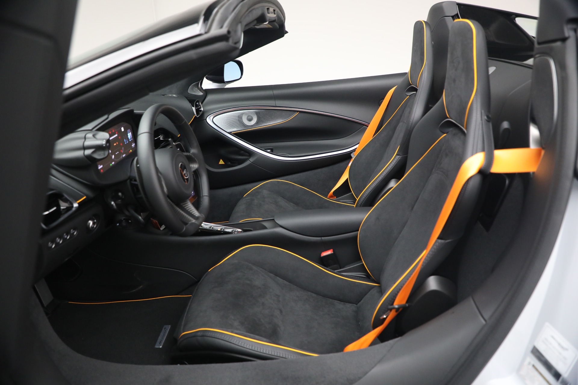 New-2026-McLaren-Artura-Spider-Vision