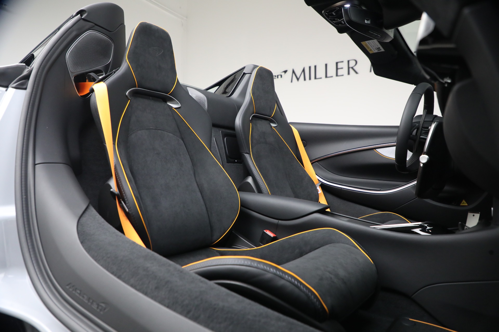 New-2026-McLaren-Artura-Spider-Vision