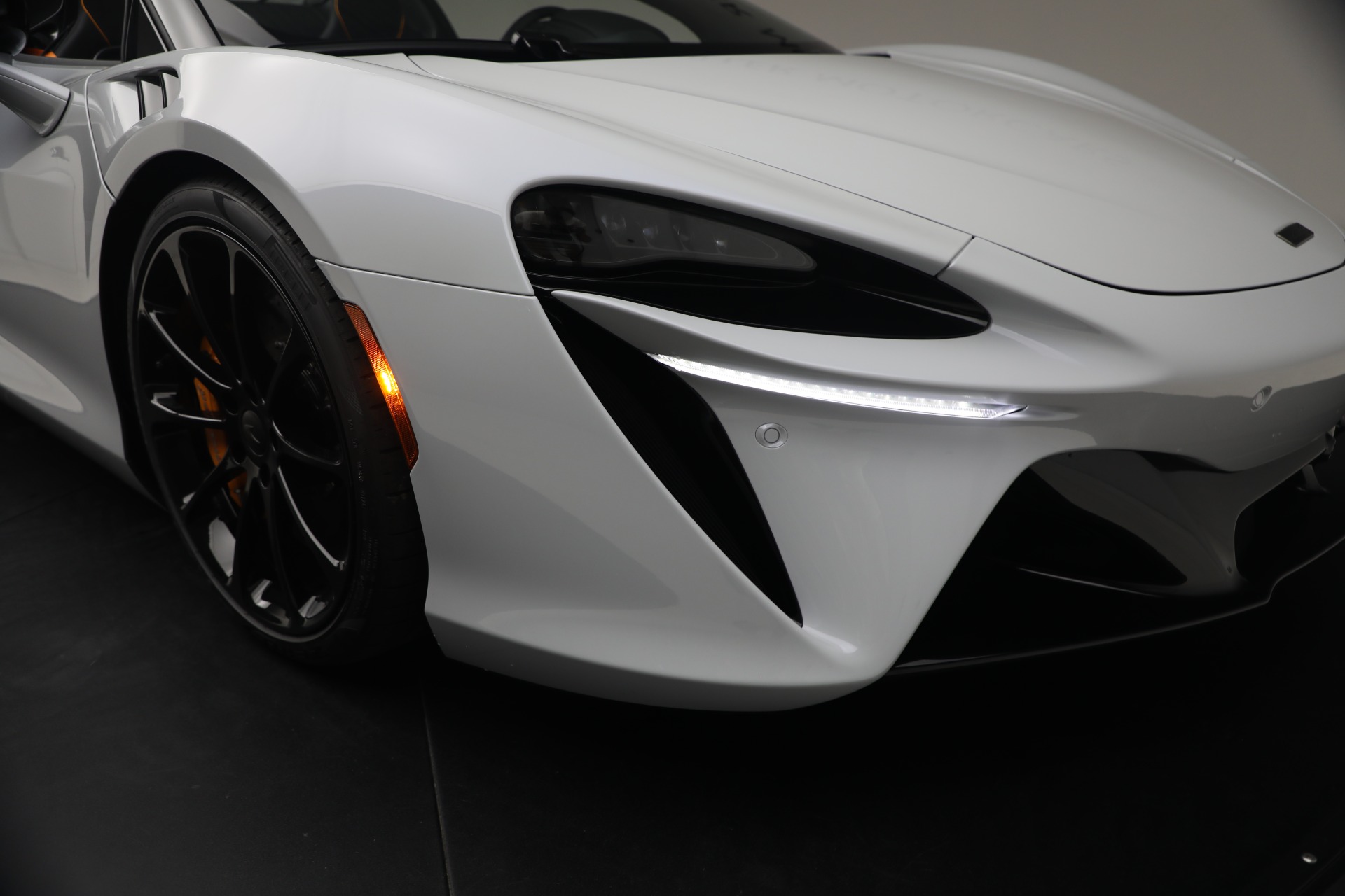 New-2026-McLaren-Artura-Spider-Vision
