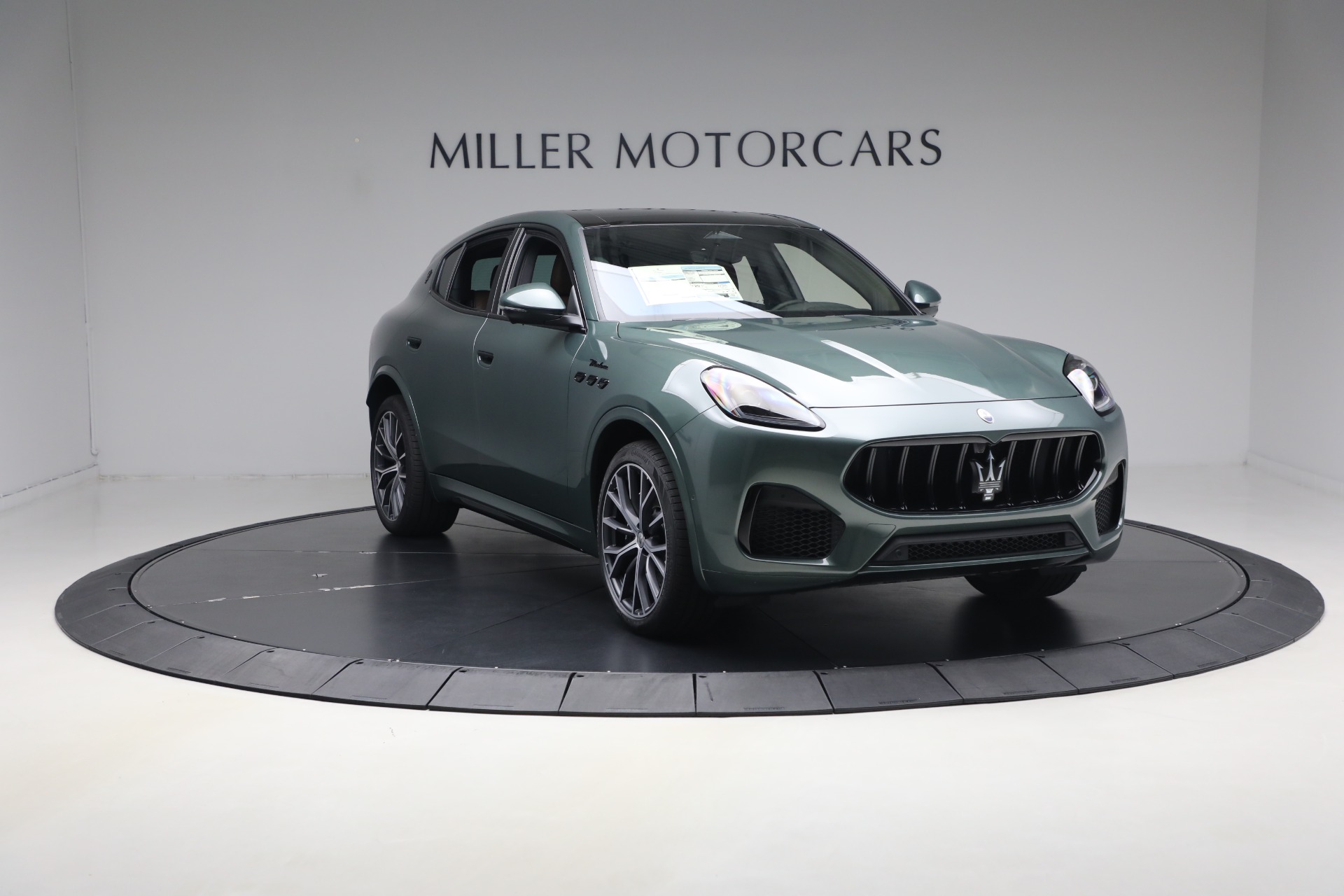 New-2026-Maserati-Grecale-Modena-V6