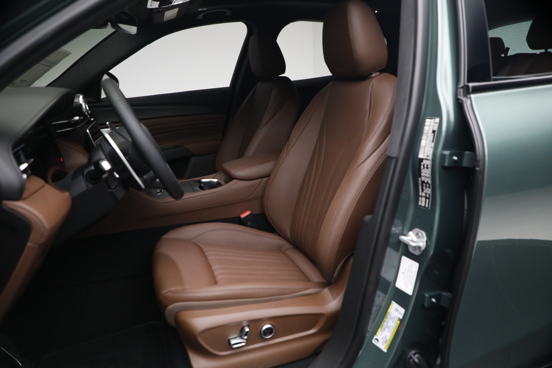New-2026-Maserati-Grecale-Modena-V6