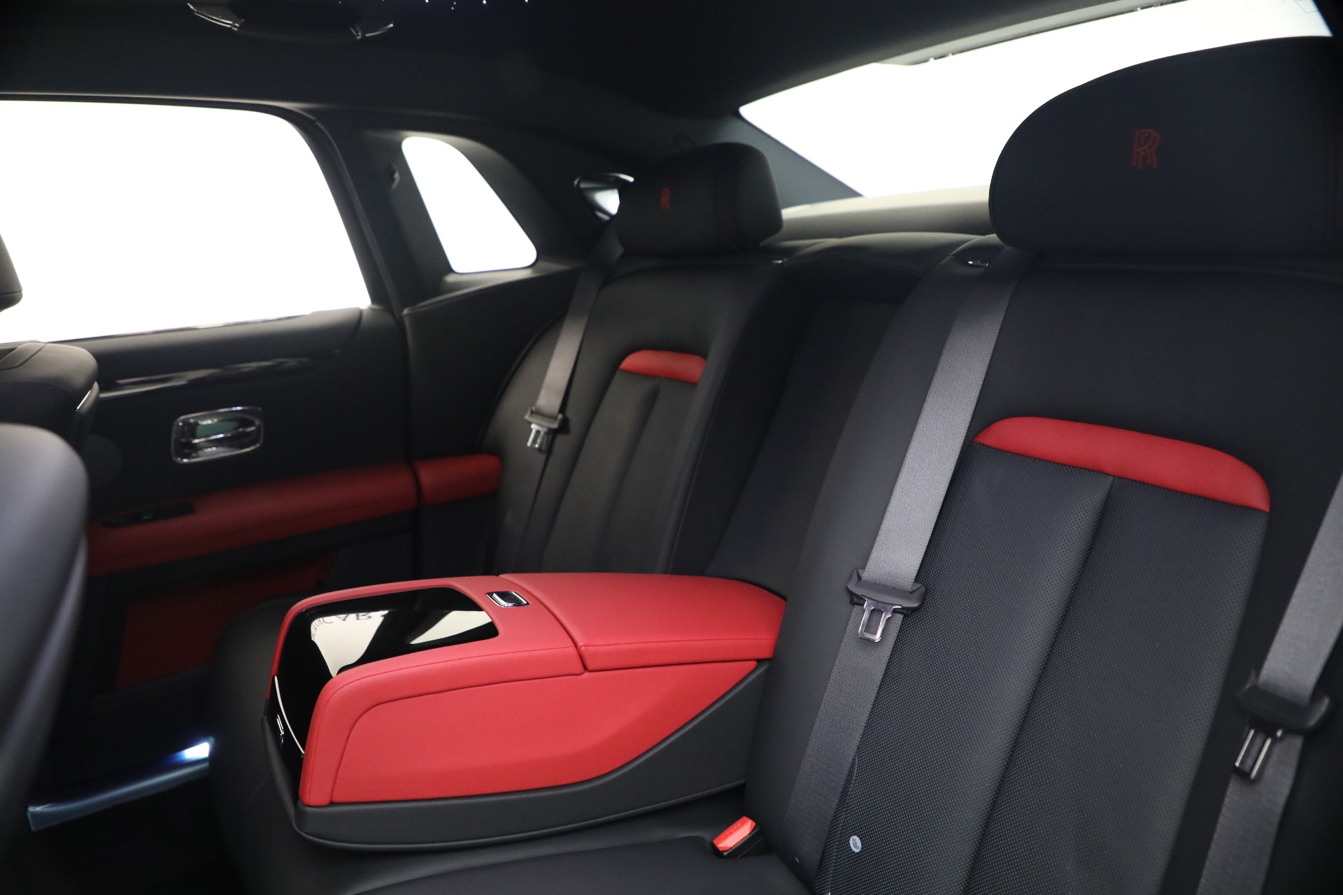New-2027-Rolls-Royce-Ghost