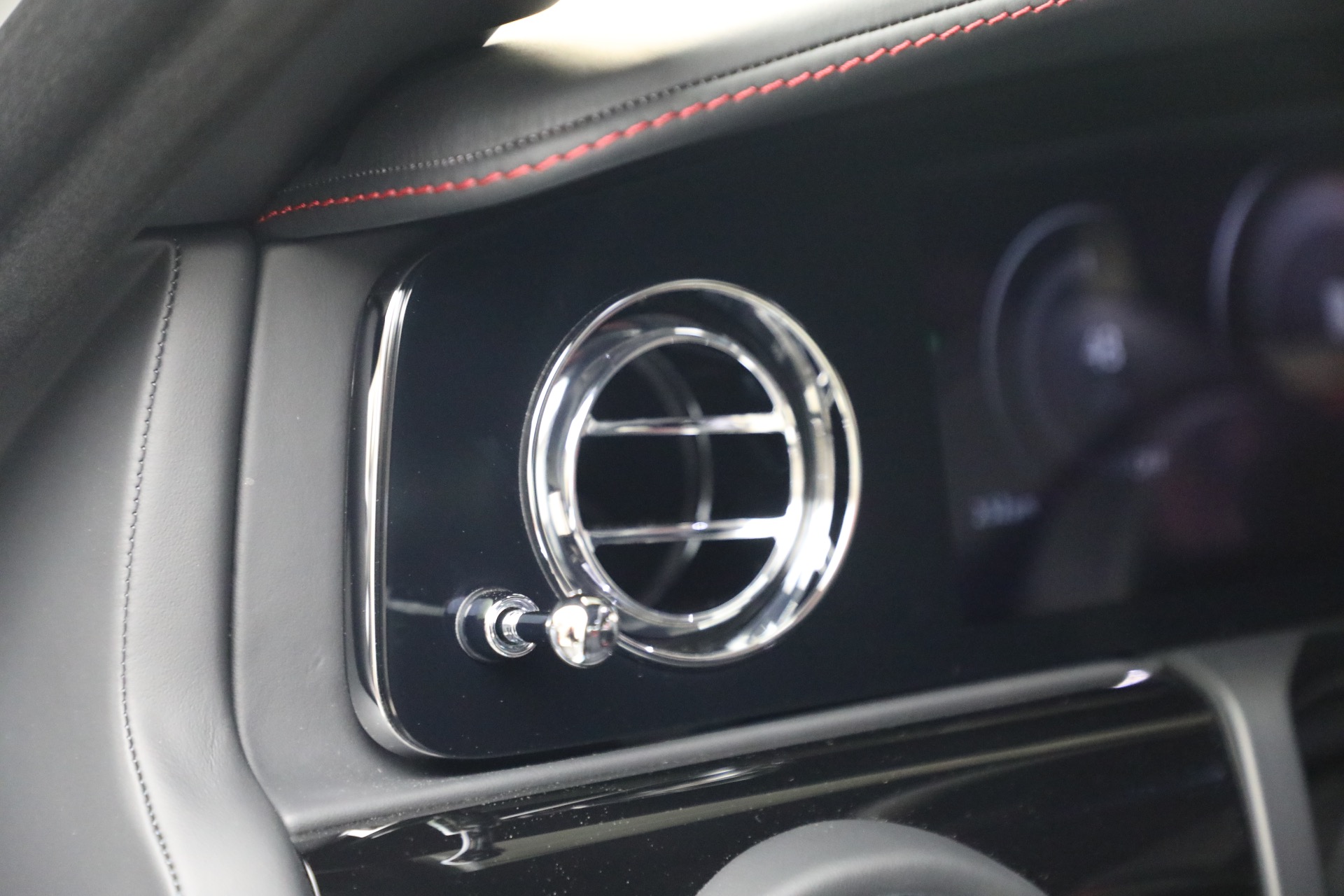 New-2027-Rolls-Royce-Ghost