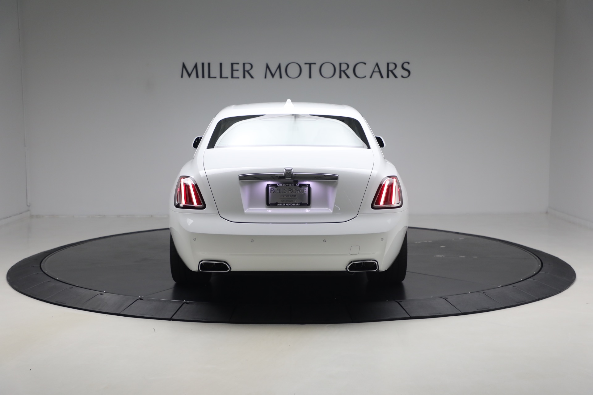New-2027-Rolls-Royce-Ghost