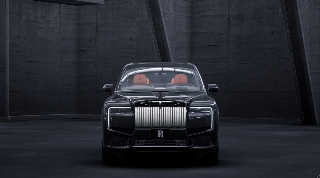 New-2027-Rolls-Royce-Black-Badge-Cullinan