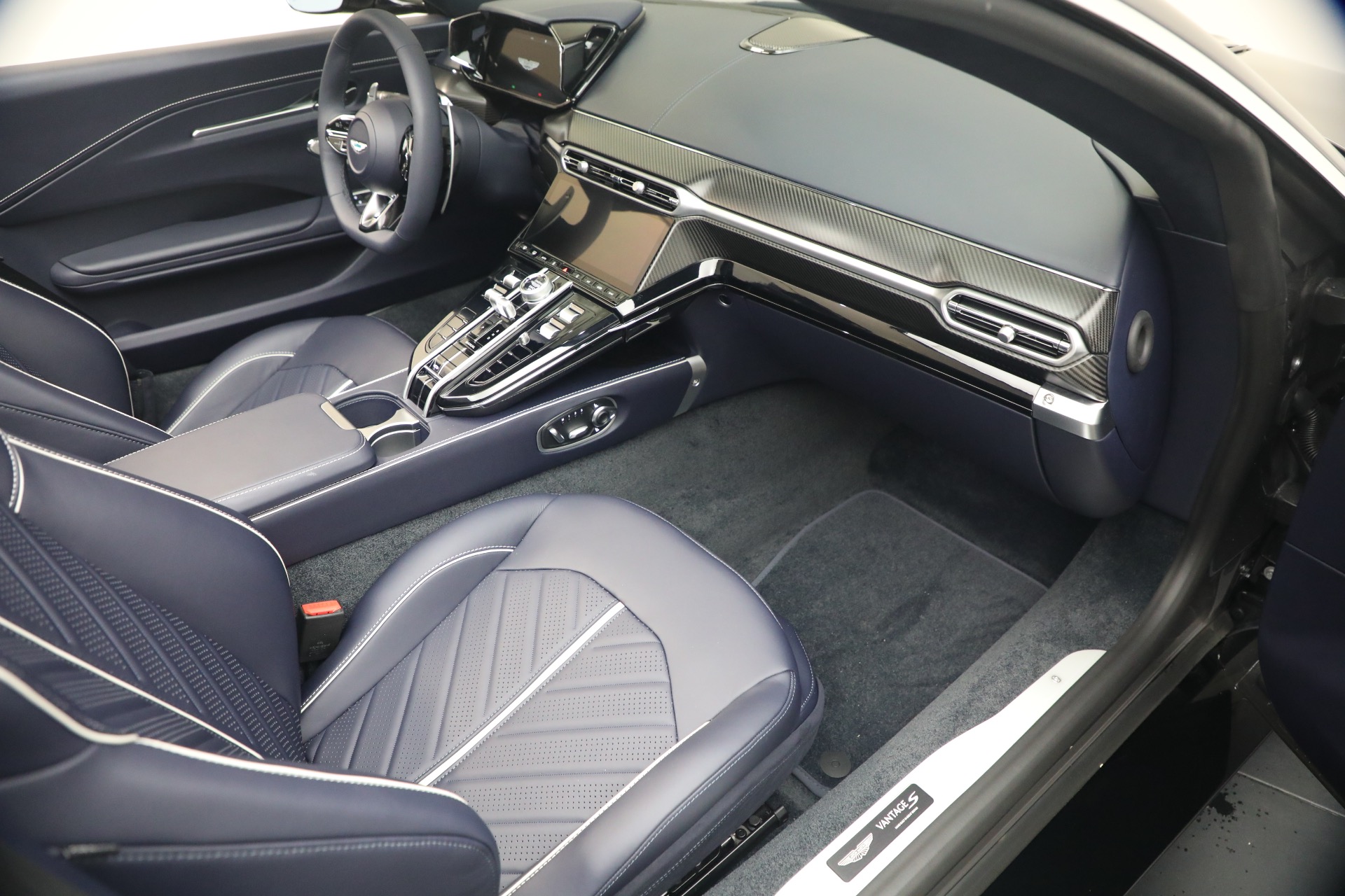 New-2026-Aston-Martin-Vantage-S-Roadster