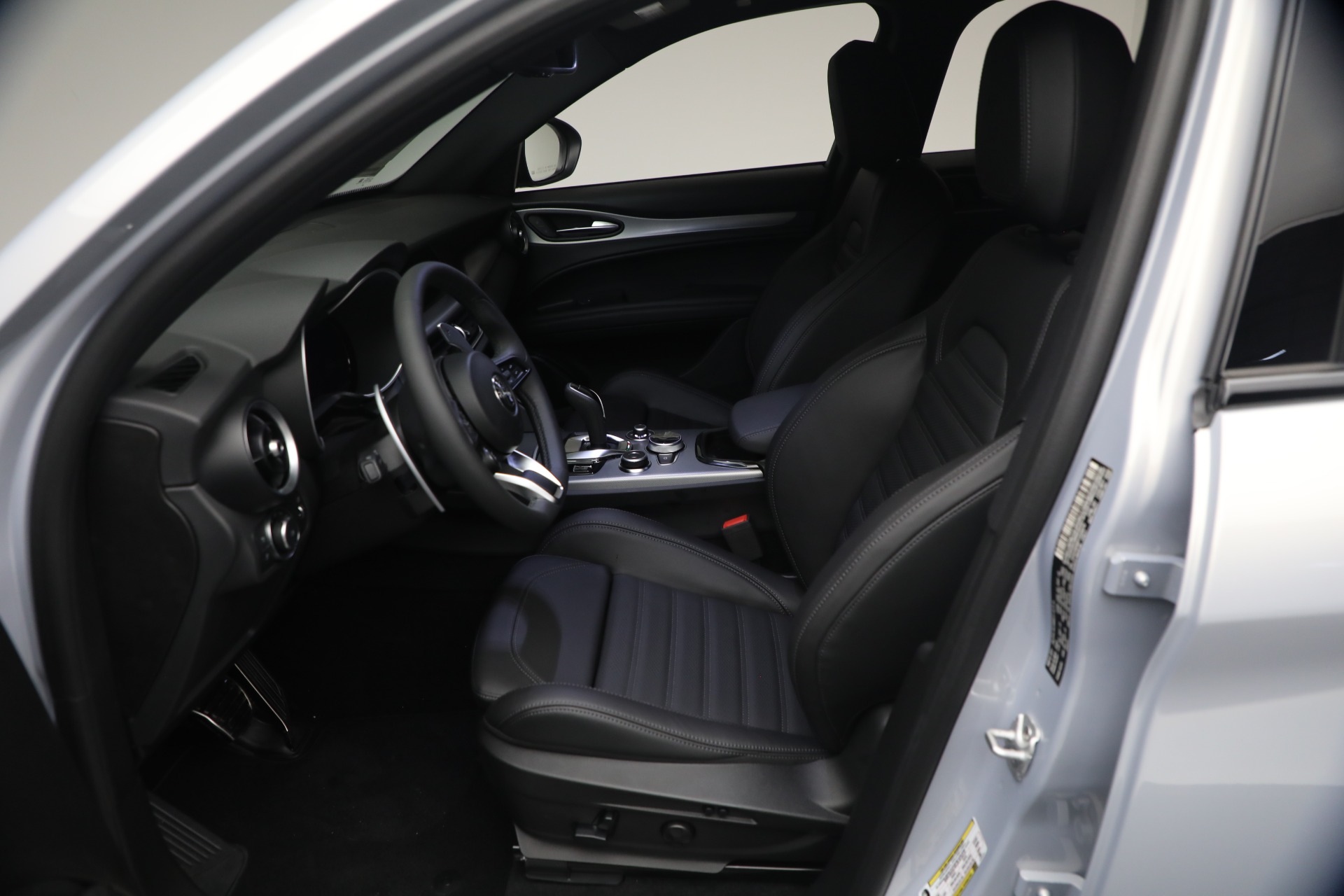 New-2026-Alfa-Romeo-Stelvio-Veloce
