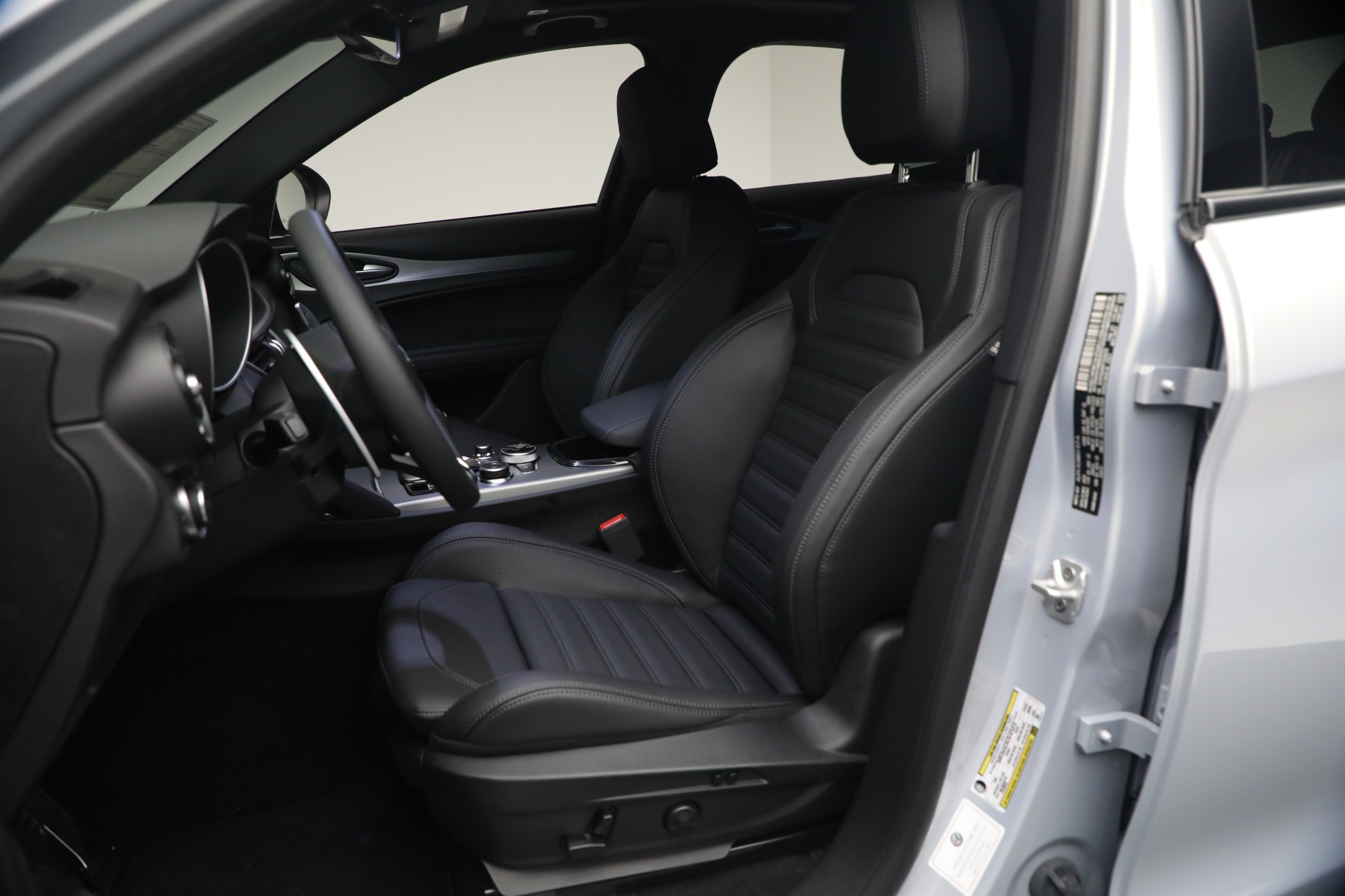 New-2026-Alfa-Romeo-Stelvio-Veloce
